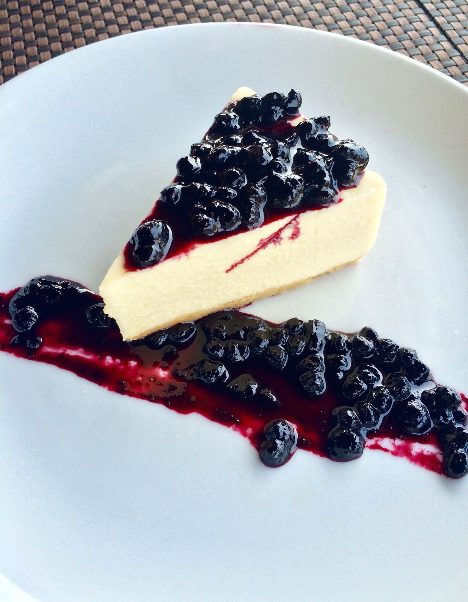 Apple iPhone 5s sample photo. Blue berry cheese cake photography