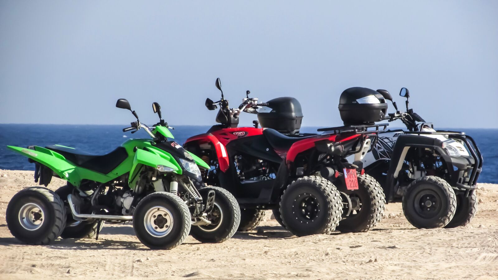Canon PowerShot SX400 IS sample photo. Quad bike, 4 wheel, vehicle photography