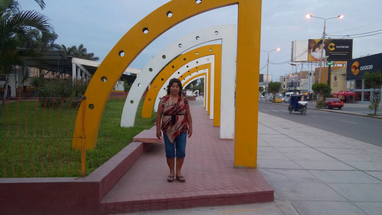 LG LBello sample photo. My, mother, in, chiclayo photography
