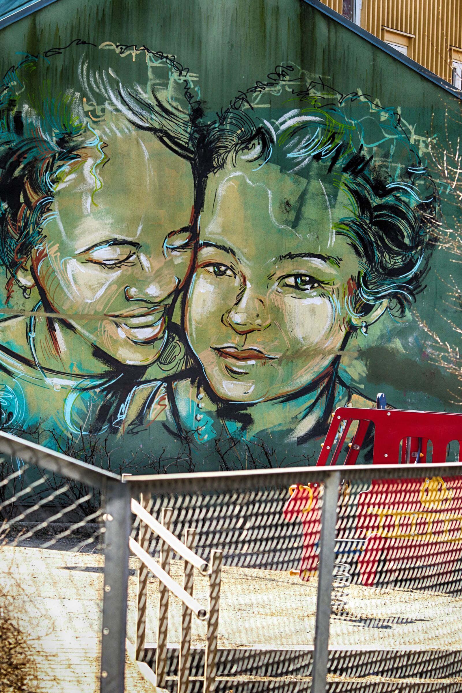 Canon EOS 7D Mark II + Canon EF 135mm F2L USM sample photo. Street art, graffiti, urban photography