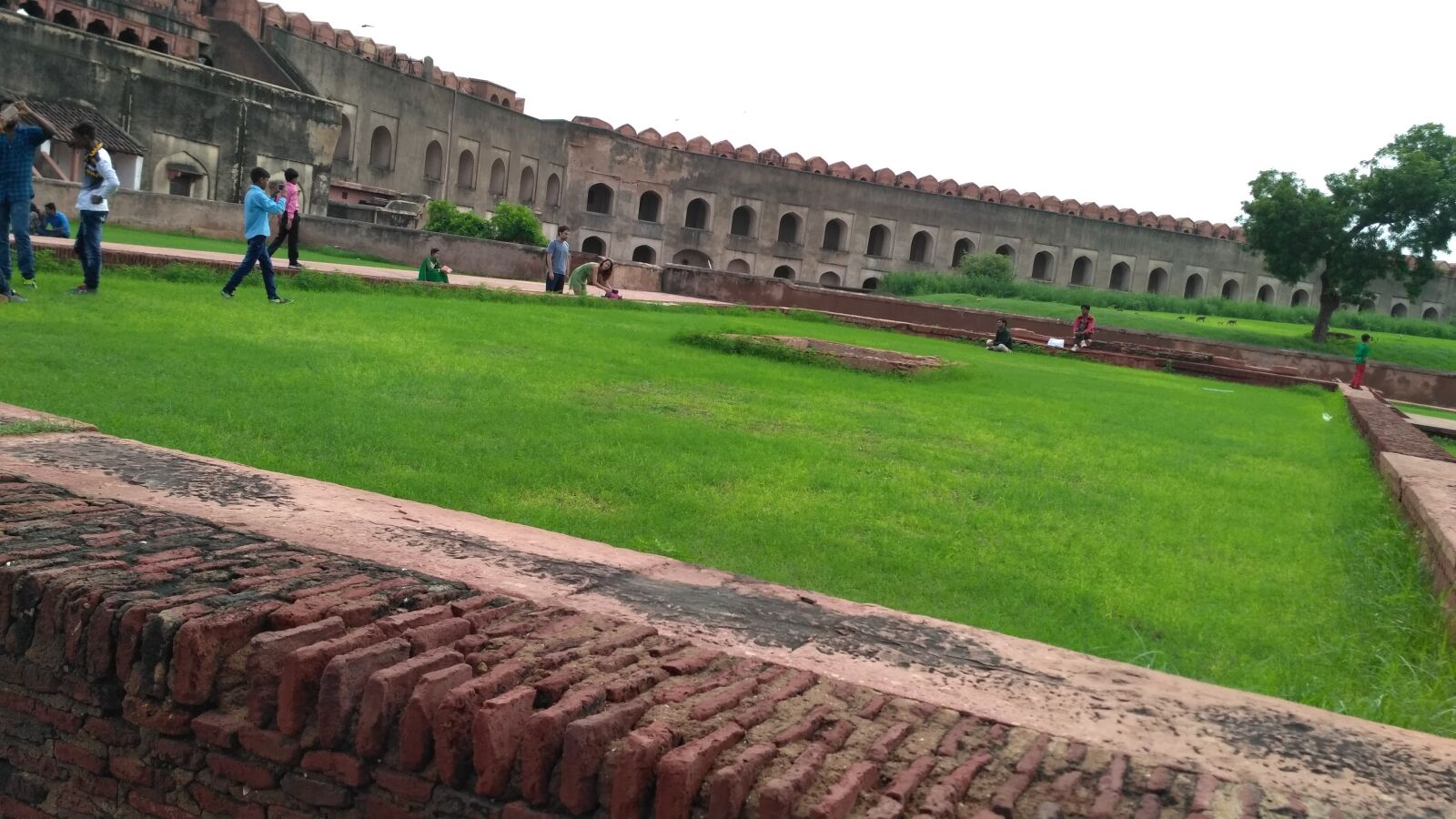 Xiaomi Redmi 3S sample photo. Colors, fort, green, historical photography