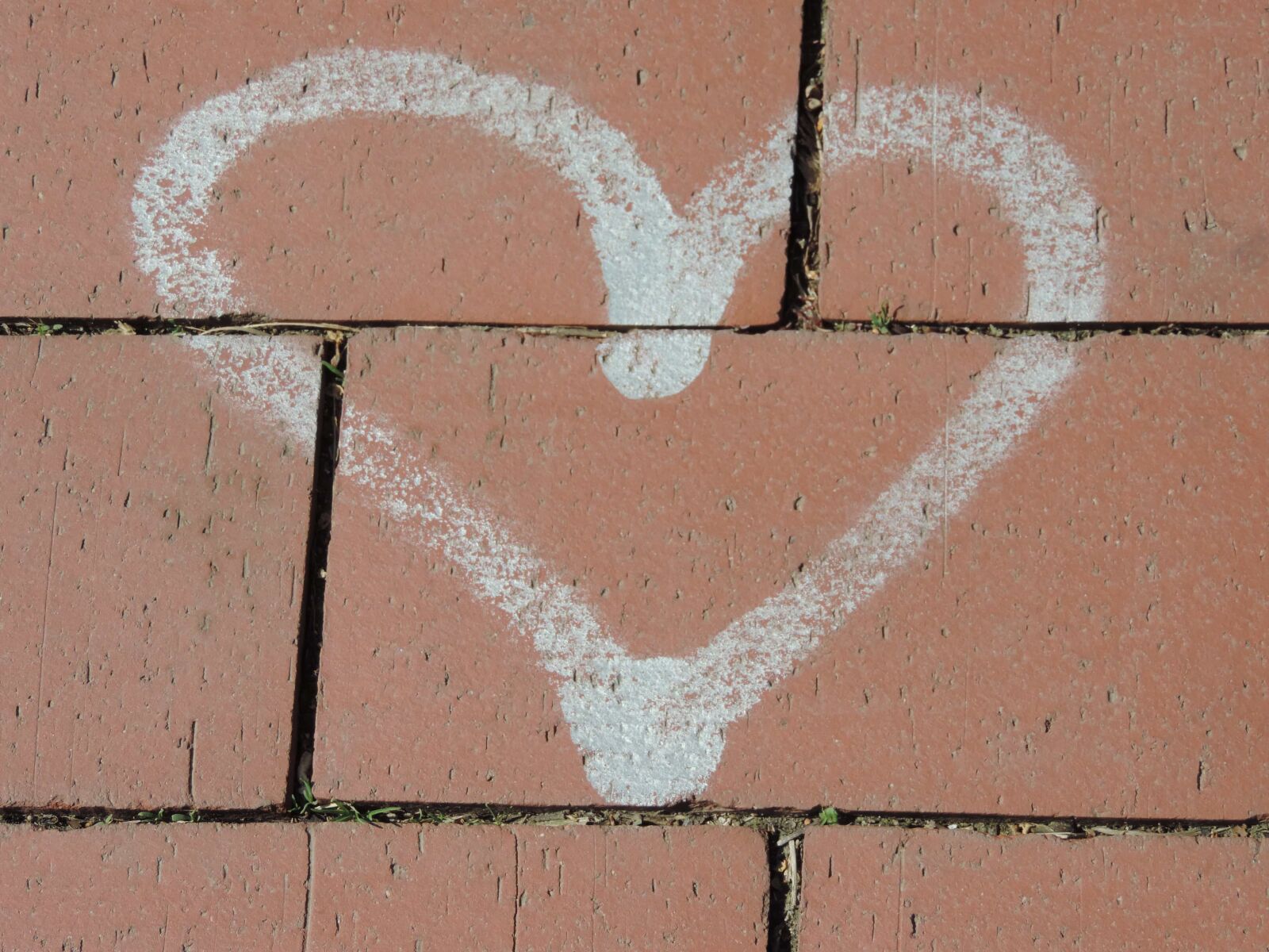 Nikon Coolpix P520 sample photo. Heart, love, romantic, symbol photography