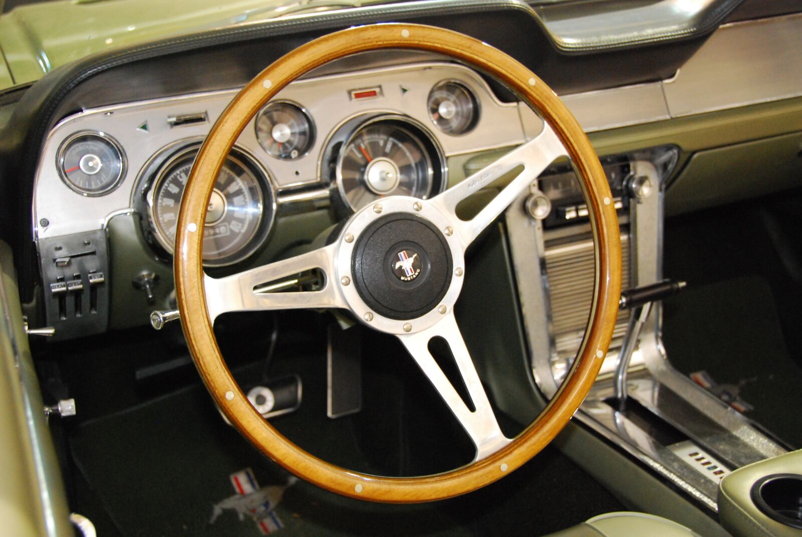 Nikon D80 sample photo. Oldtimer, ford, mustang photography