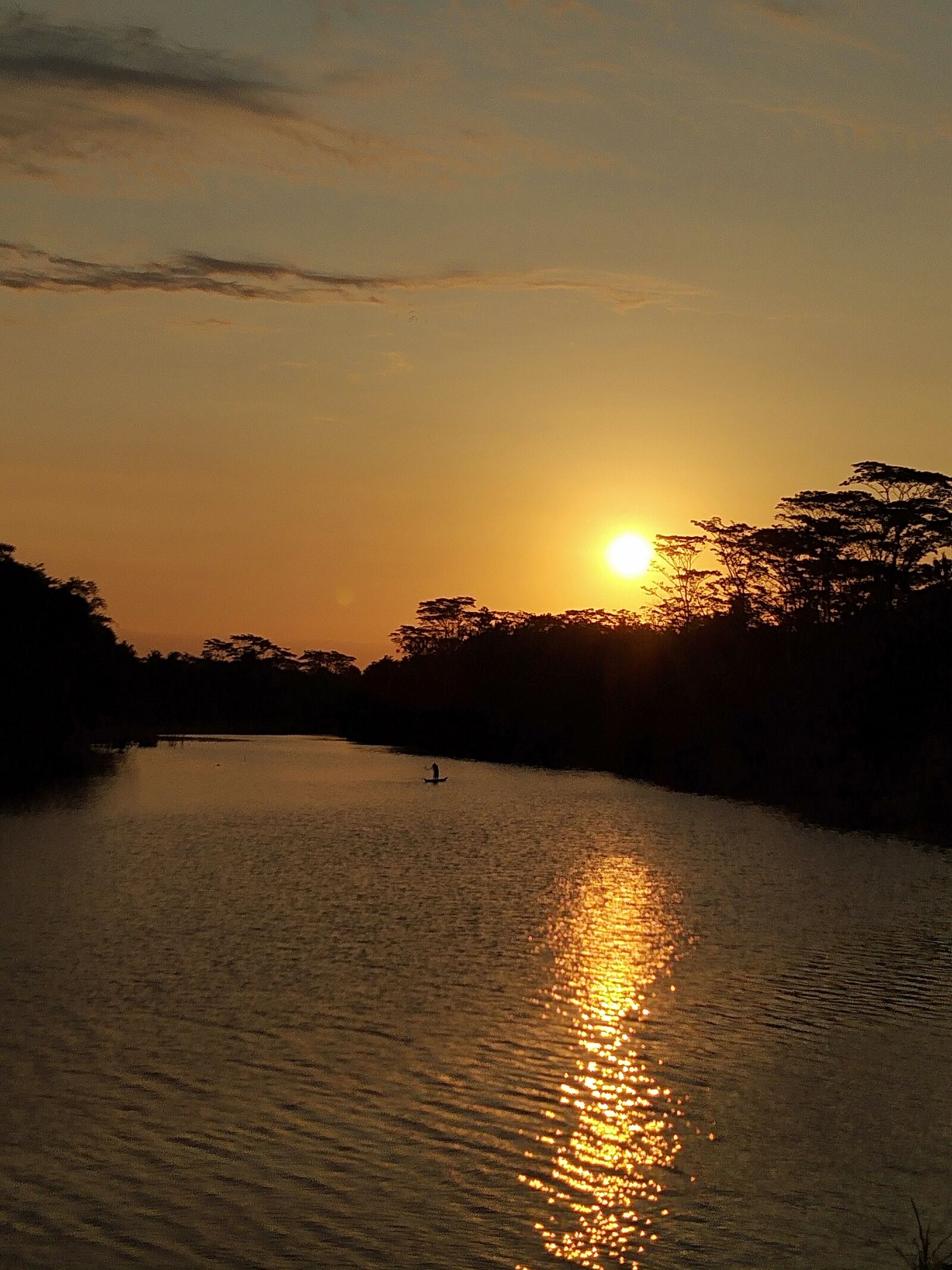 OPPO Realme C1 sample photo. Fisherman, river, sunset photography