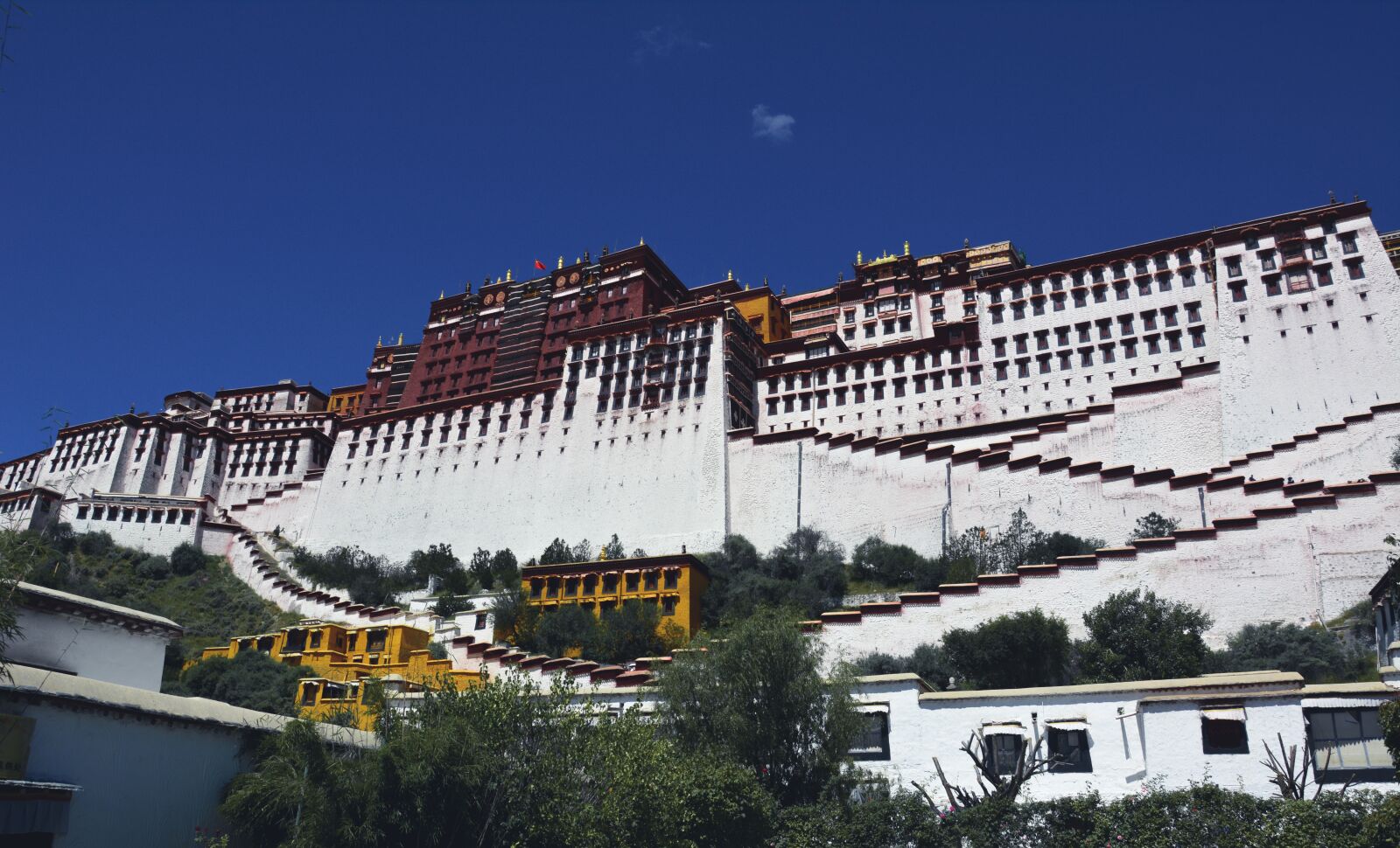 Nikon D5200 sample photo. Potala, palace, lhasa photography
