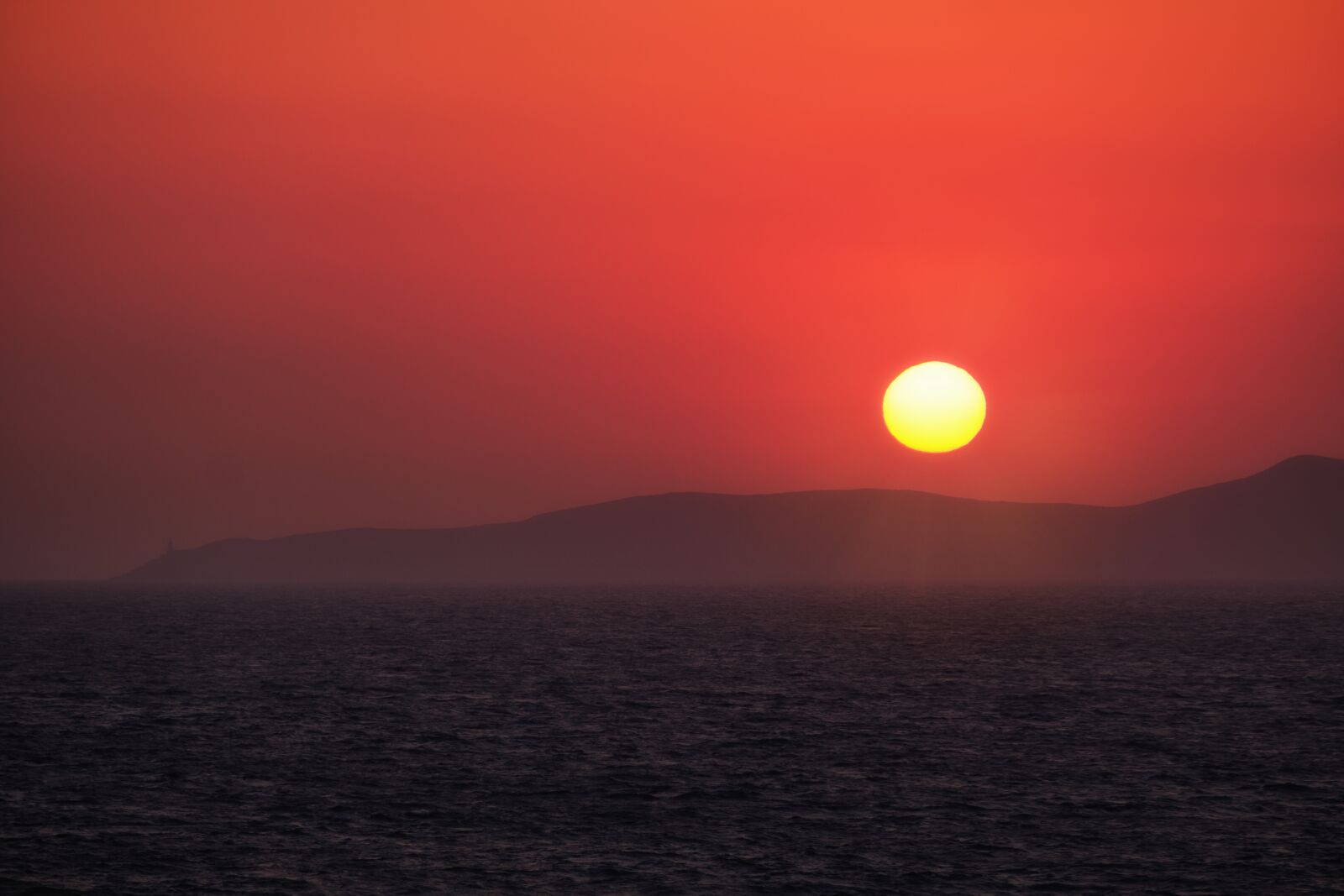 Fujifilm X-T2 + Fujifilm XF 55-200mm F3.5-4.8 R LM OIS sample photo. Sunset, sunrise, sun photography