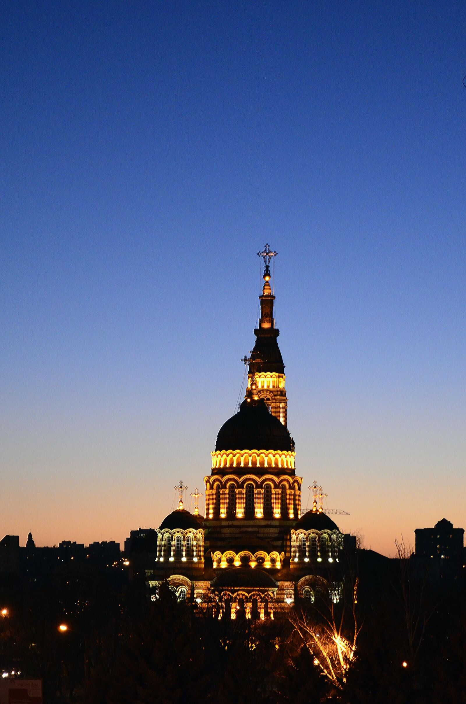 Nikon D5100 sample photo. Cathedral, evening, church photography