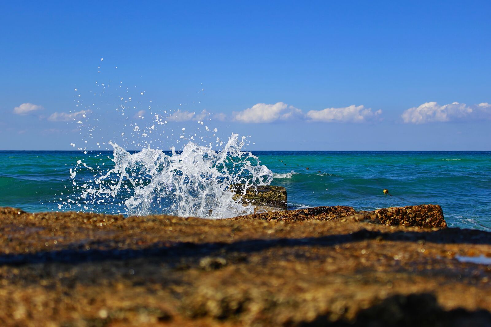 Canon EOS 100D (EOS Rebel SL1 / EOS Kiss X7) sample photo. Travel, sea, water photography