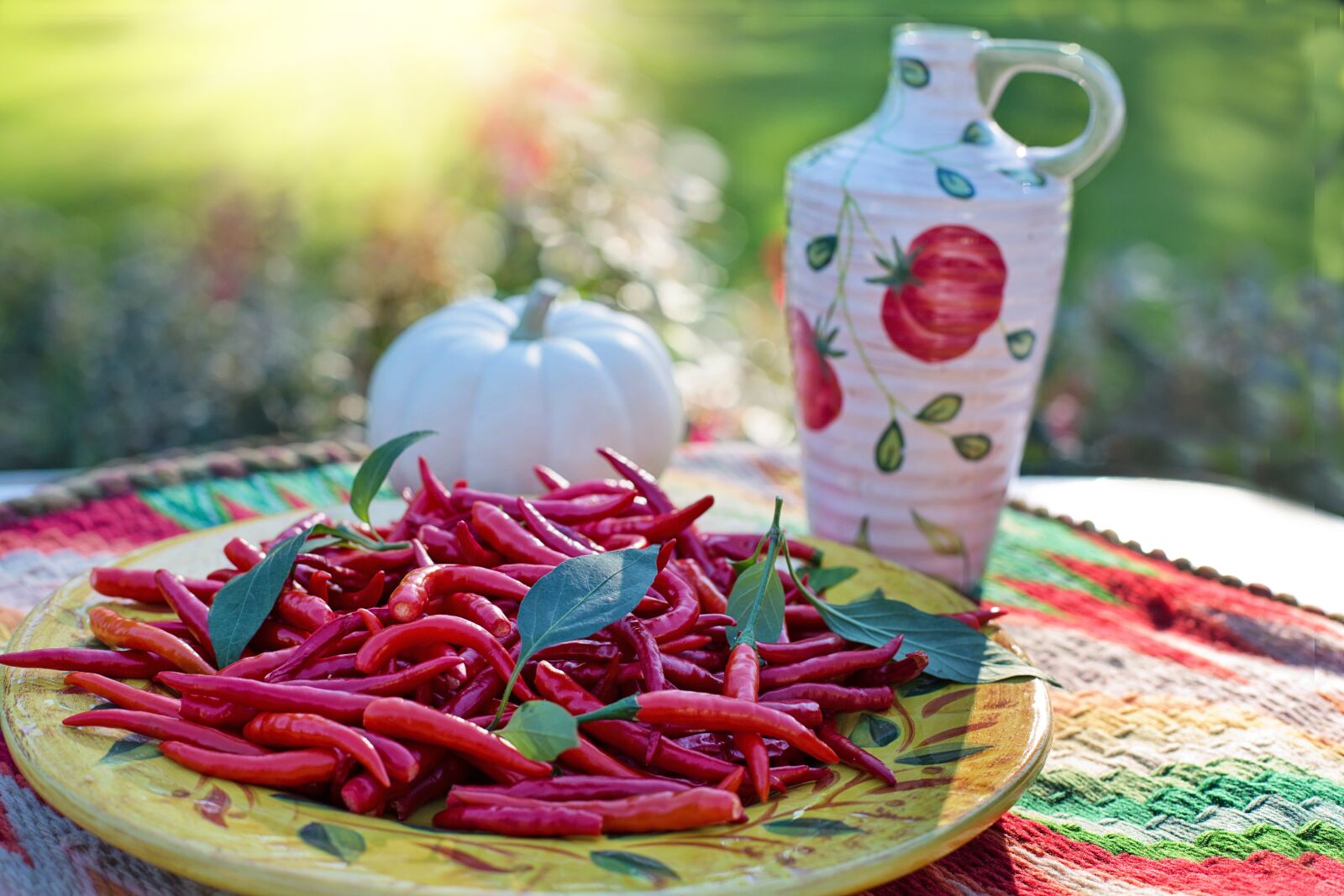 Canon EF 50mm F1.4 USM sample photo. Hot peppers, red peppers photography