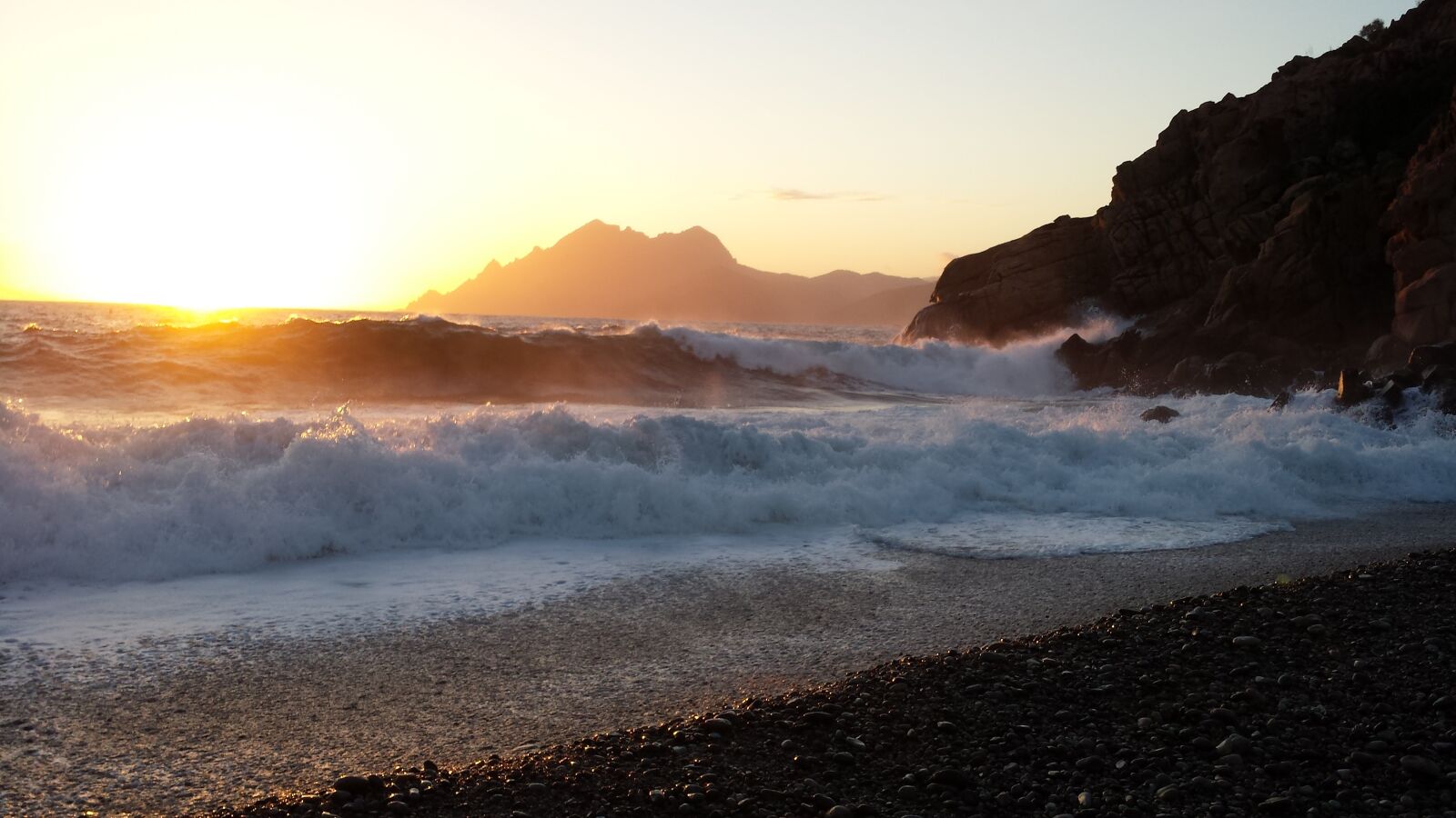 Samsung Galaxy S4 sample photo. Corsika, sunset, sea photography