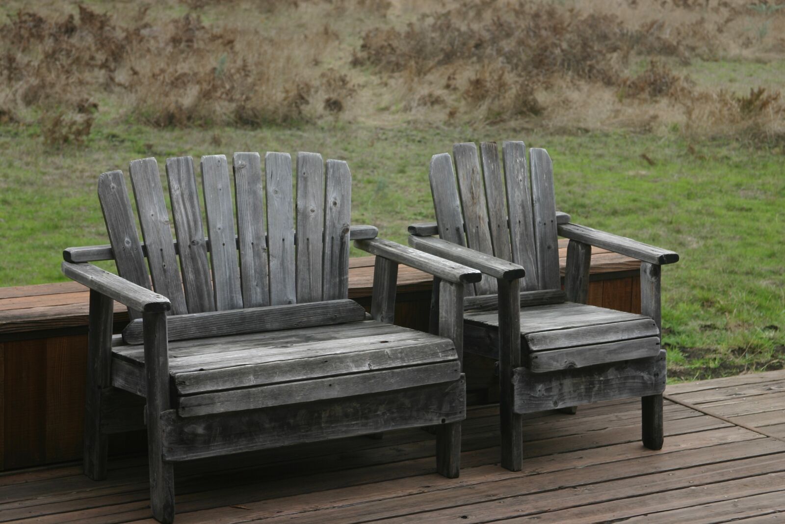 Canon EOS 300D (EOS Digital Rebel / EOS Kiss Digital) sample photo. Outdoor furniture, patio, outdoor photography