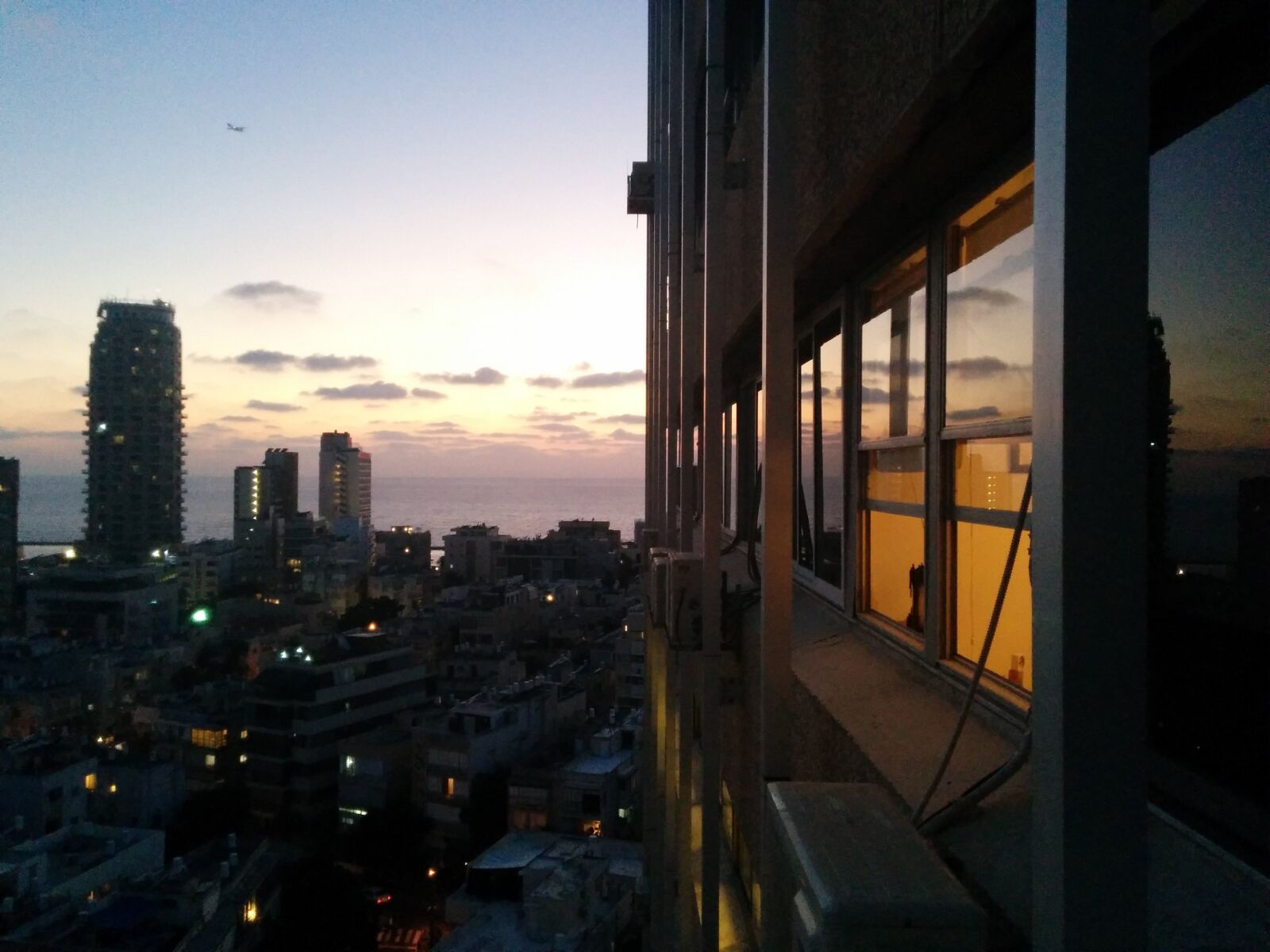 LG Nexus 5 sample photo. Skyline, sunset photography