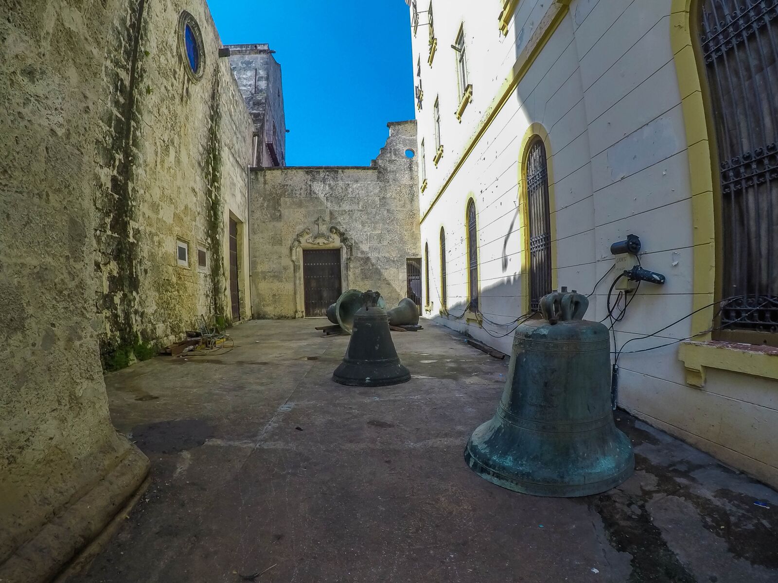 GoPro Hero5 Black sample photo. Street, buildings, bells photography