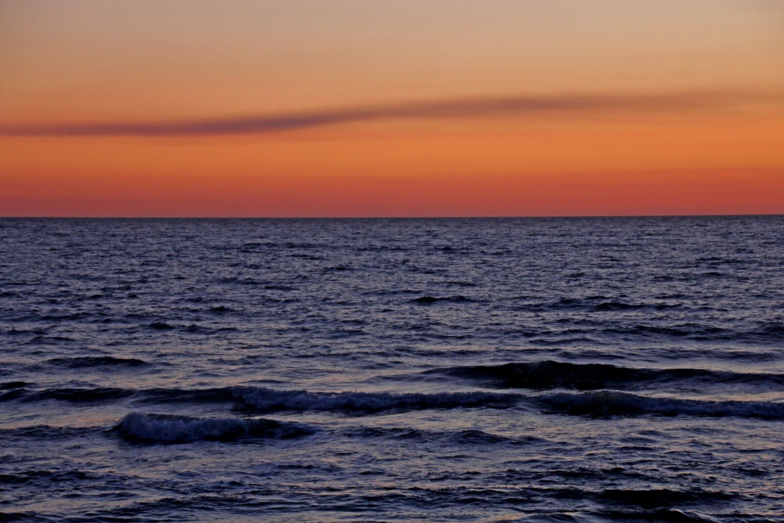 Canon EOS 60D sample photo. Sunset, sea, mood photography
