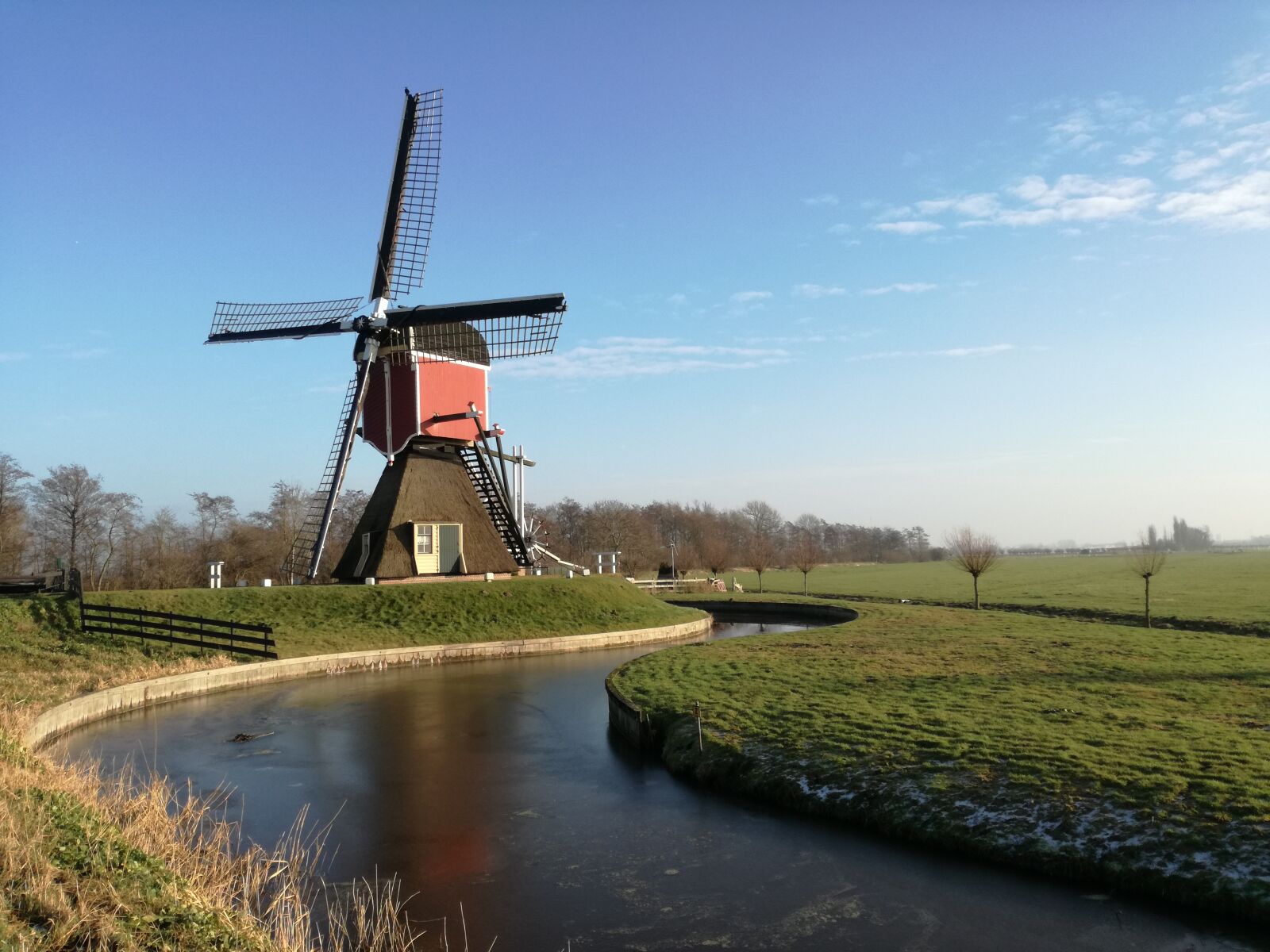 HUAWEI P9 LITE sample photo. Mill, holland, netherlands photography