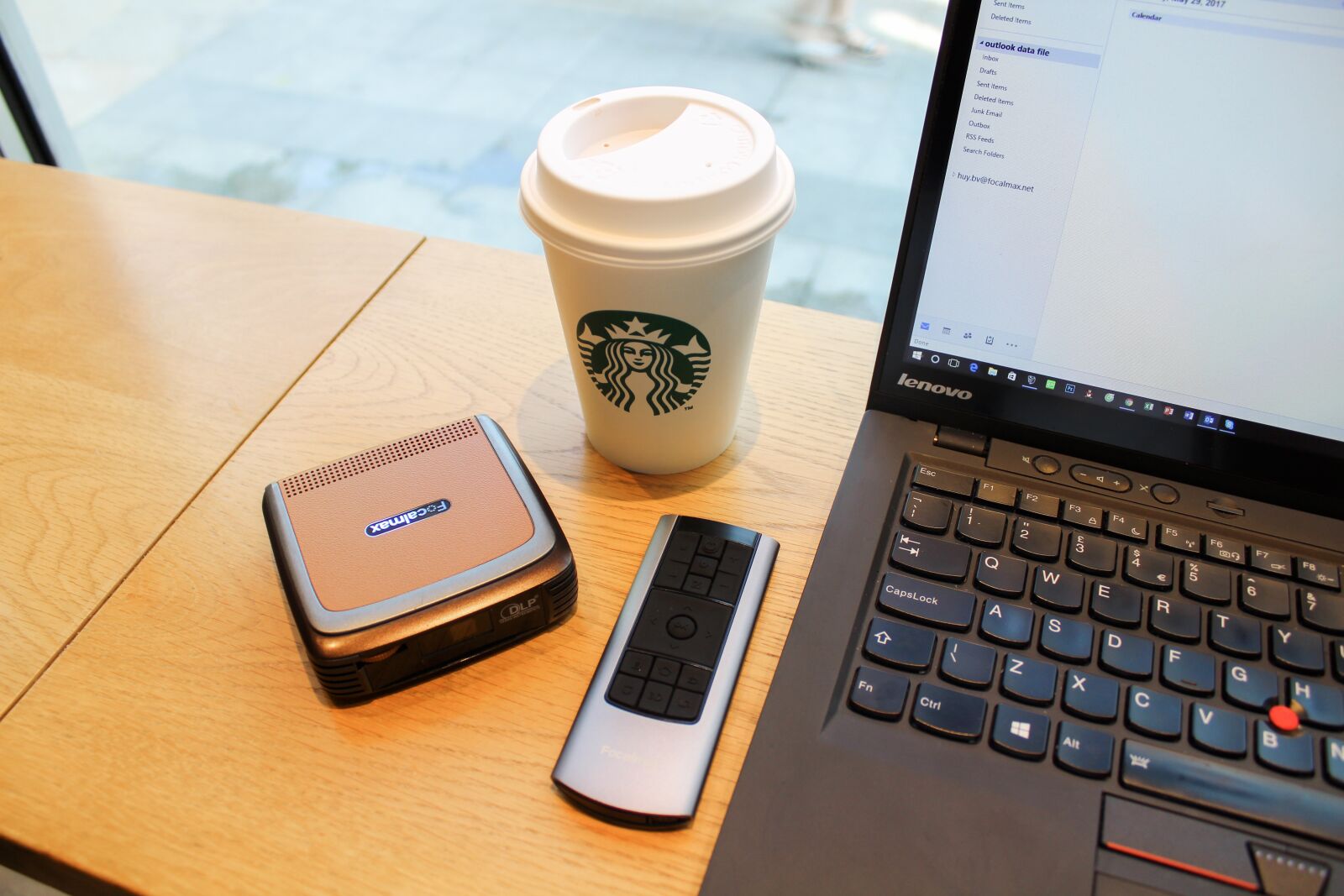Canon EOS 1300D (EOS Rebel T6 / EOS Kiss X80) sample photo. Table, coffee, cafe photography
