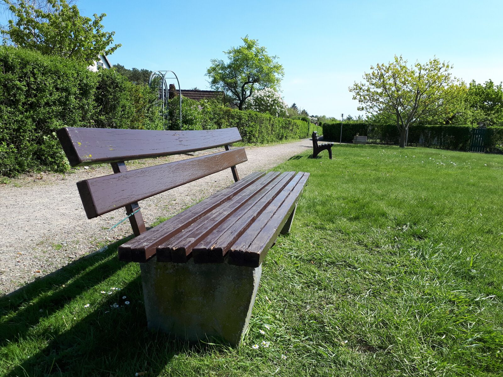 Samsung Galaxy A5(2017) sample photo. Garden bench, garden bench photography
