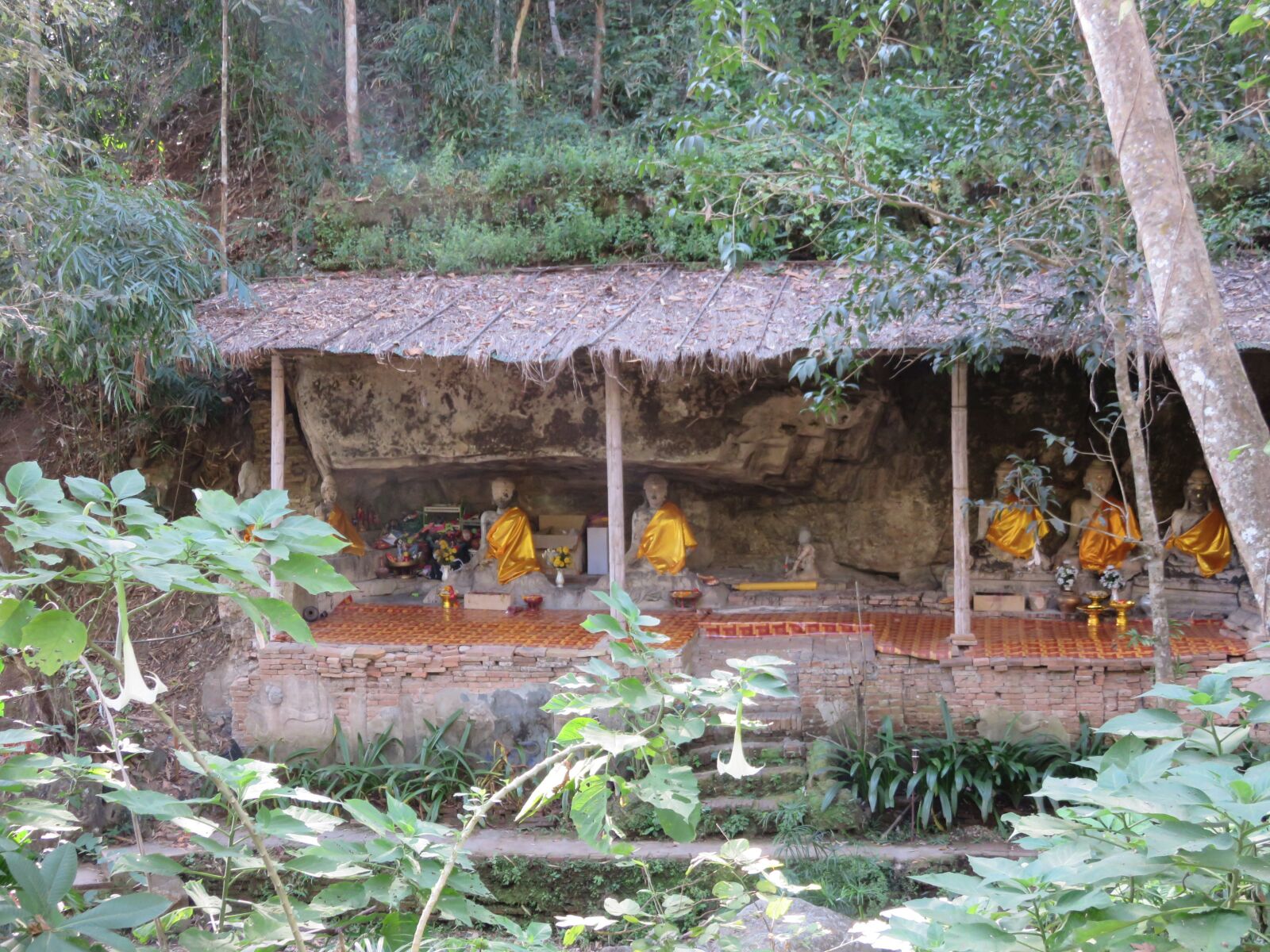 Canon PowerShot SX700 HS sample photo. Temple, buddha, statue photography