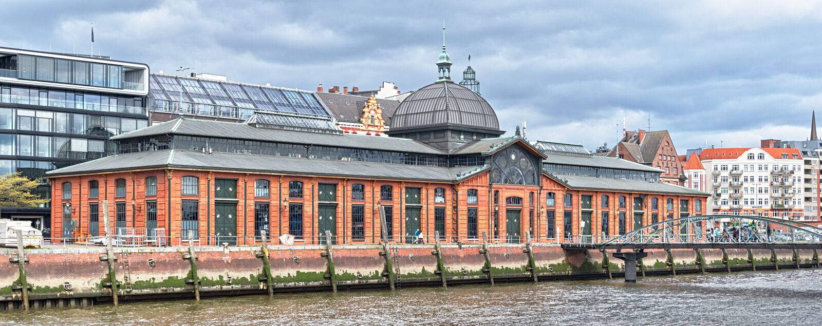 Nikon D3300 sample photo. Hamburg, fish auction hall photography