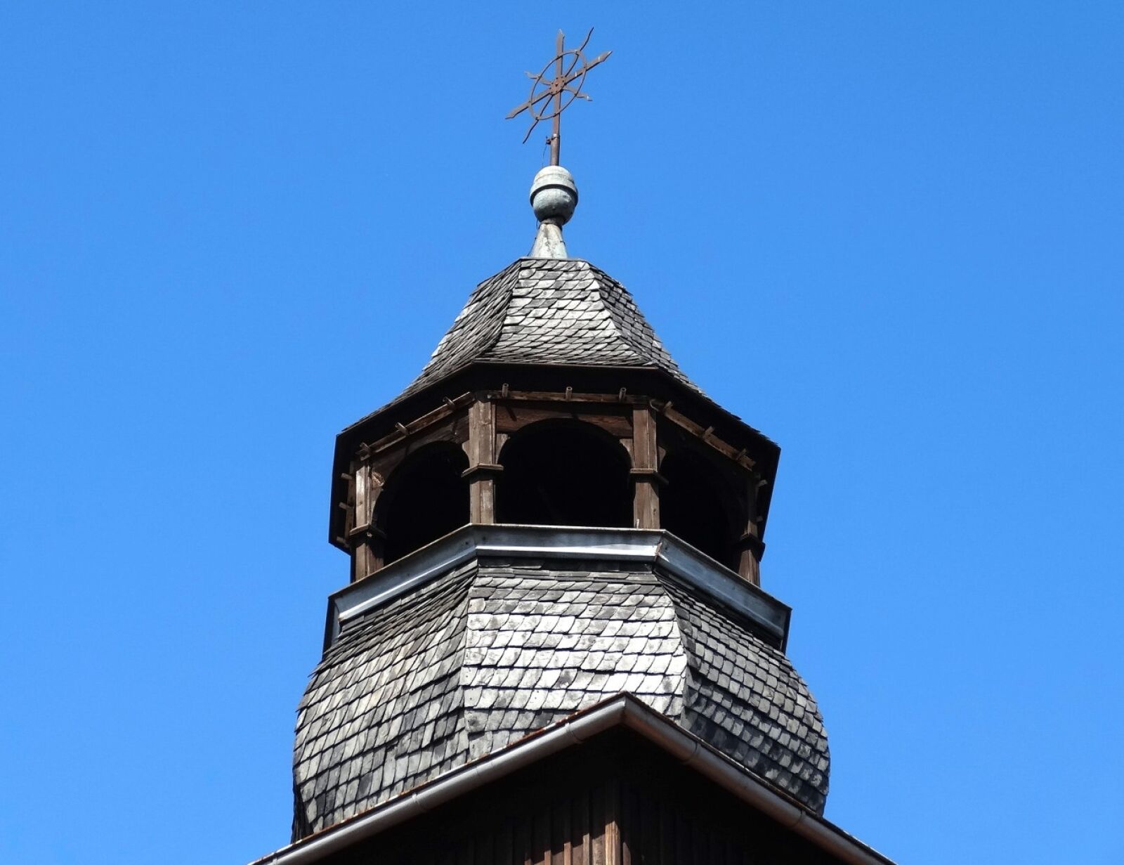 Sony Cyber-shot DSC-HX20V sample photo. Saint stanislaus, bydgoszcz, church photography