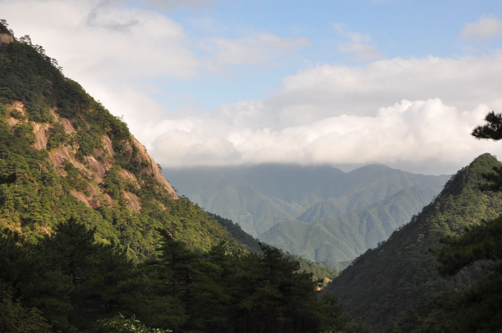 Nikon D90 sample photo. Huangshan, autumn, mountain photography