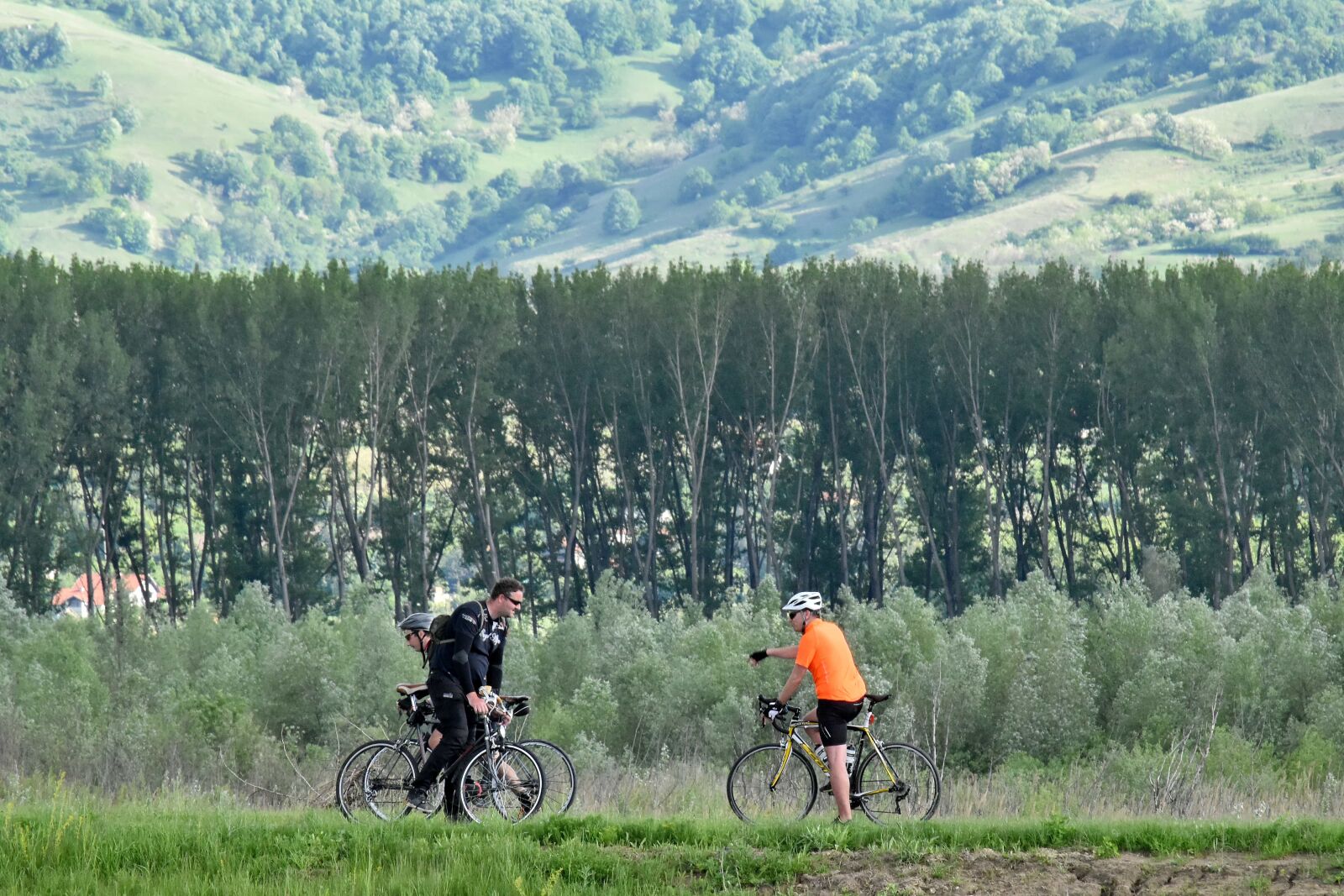 Nikon D5500 sample photo. Bicycle, cycling, hillside, mountain photography