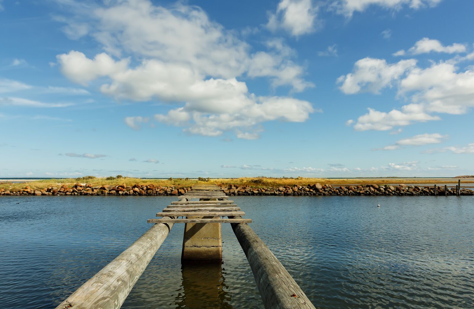 Nikon D7200 sample photo. Wooden bridge, boardwalk, bank photography