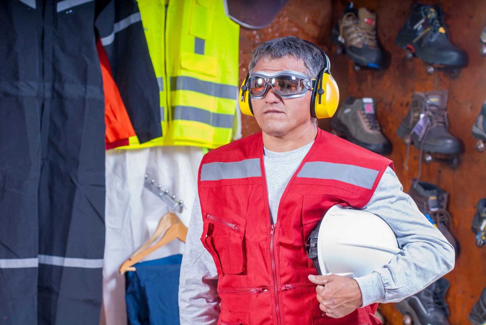 Nikon D200 sample photo. Helmet, industrial, security photography