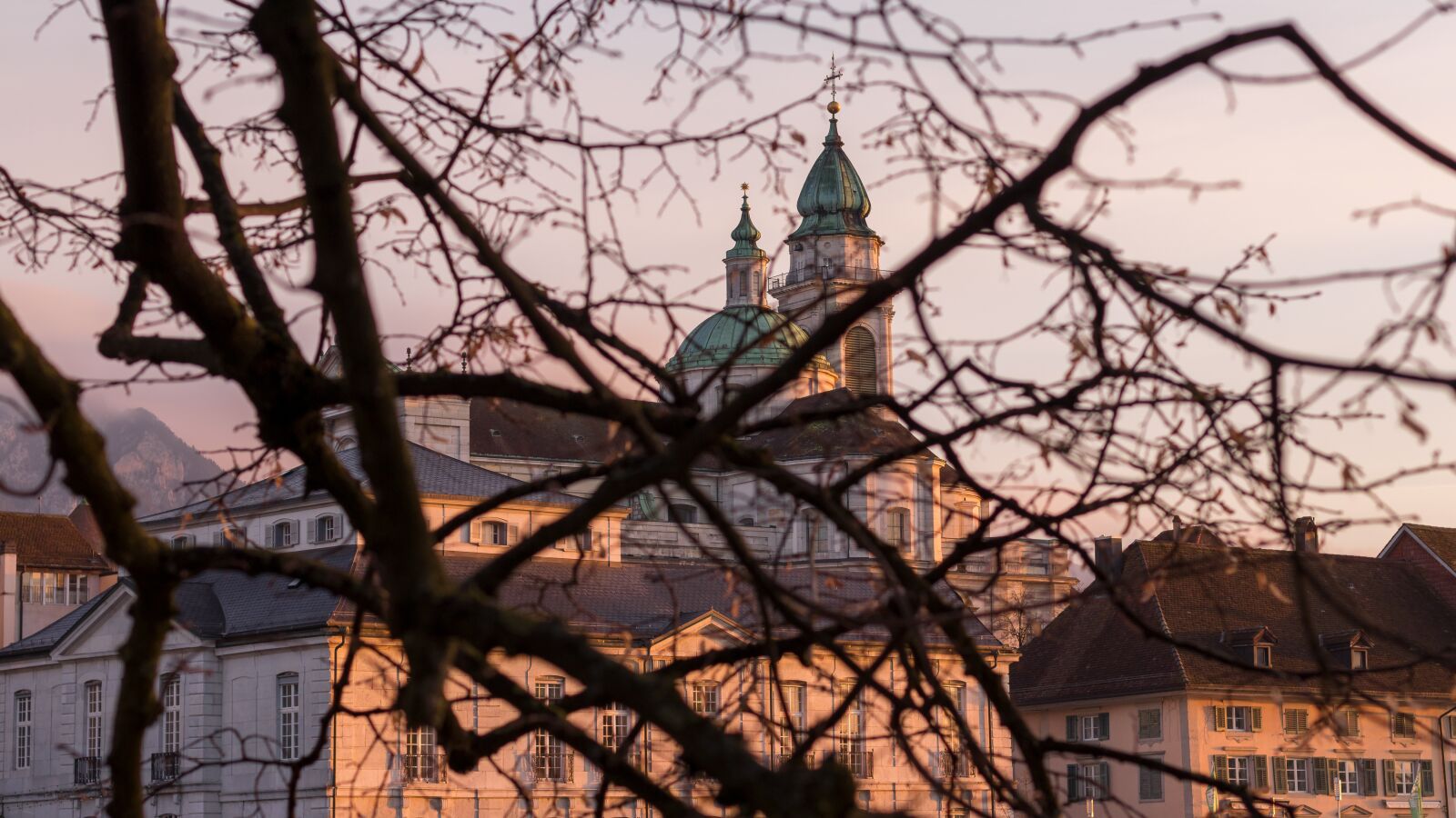 Canon EOS 80D + Canon EF 50mm F1.4 USM sample photo. Solothurn, cathedral, church buildings photography