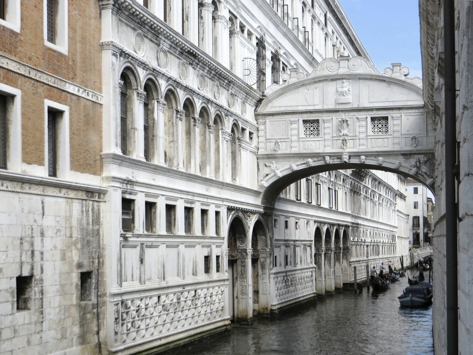 Canon PowerShot SX270 HS sample photo. Italy, venice, bridge photography