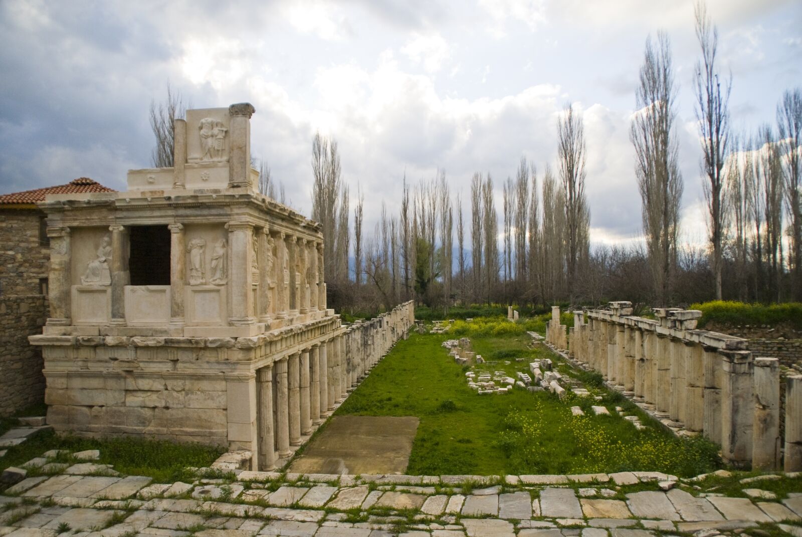 Nikon D60 sample photo. Sculpture, ancient, tomb photography