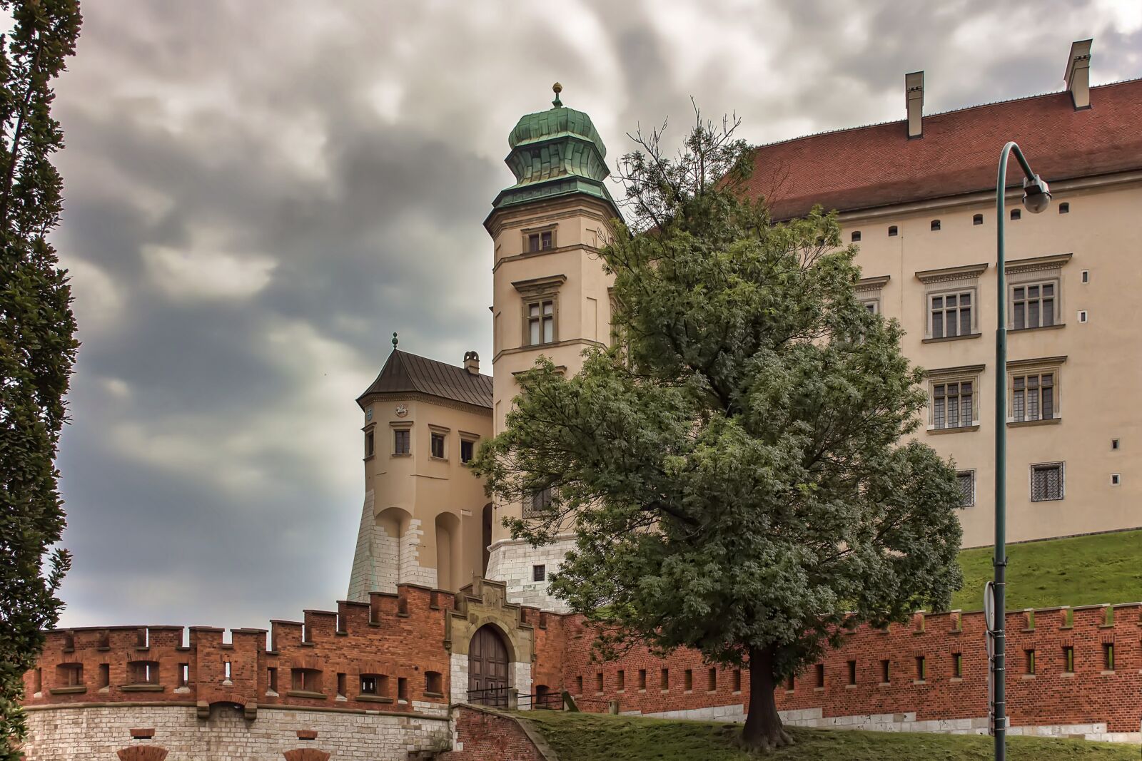 Canon EOS 600D (Rebel EOS T3i / EOS Kiss X5) sample photo. Wawel, krakow, poland photography