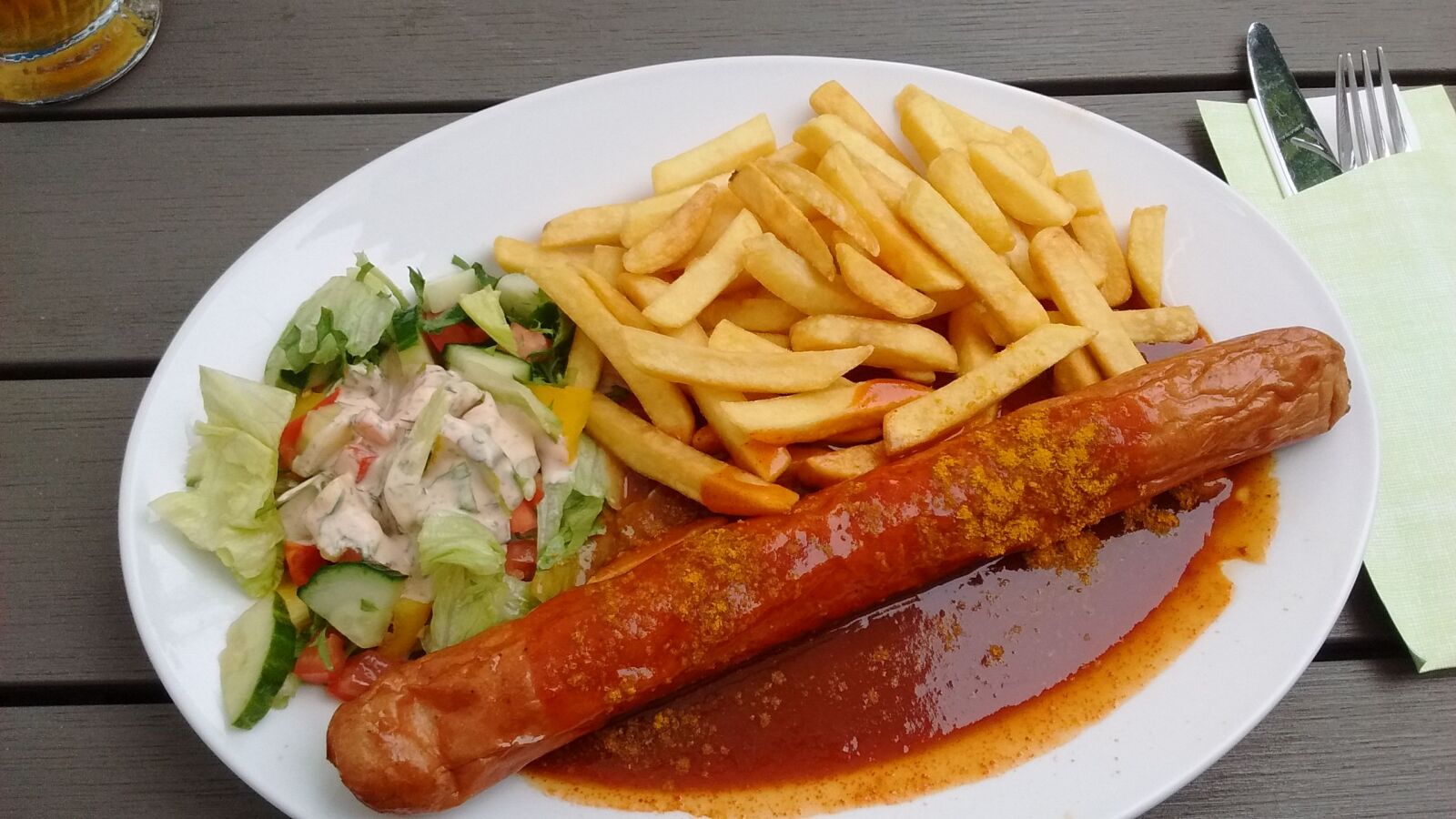 Motorola Moto E with 4G LTE (2nd Gen) sample photo. Currywurst, eat, french fries photography