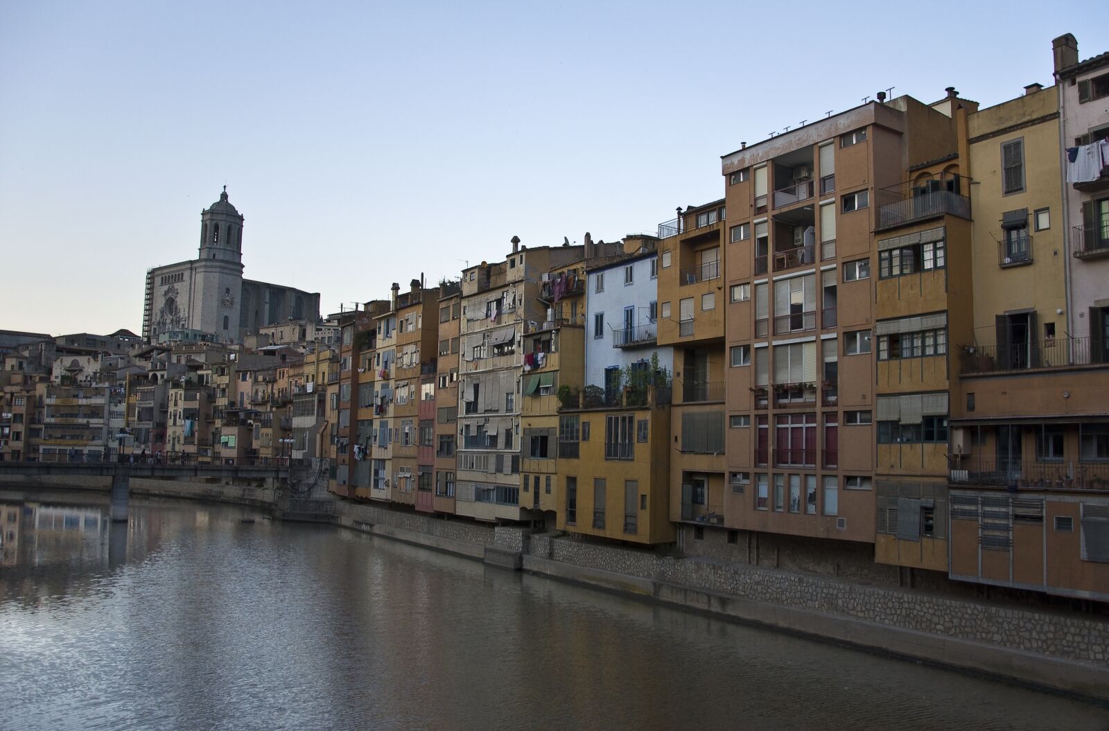Nikon D90 sample photo. Girona, river, buildings photography