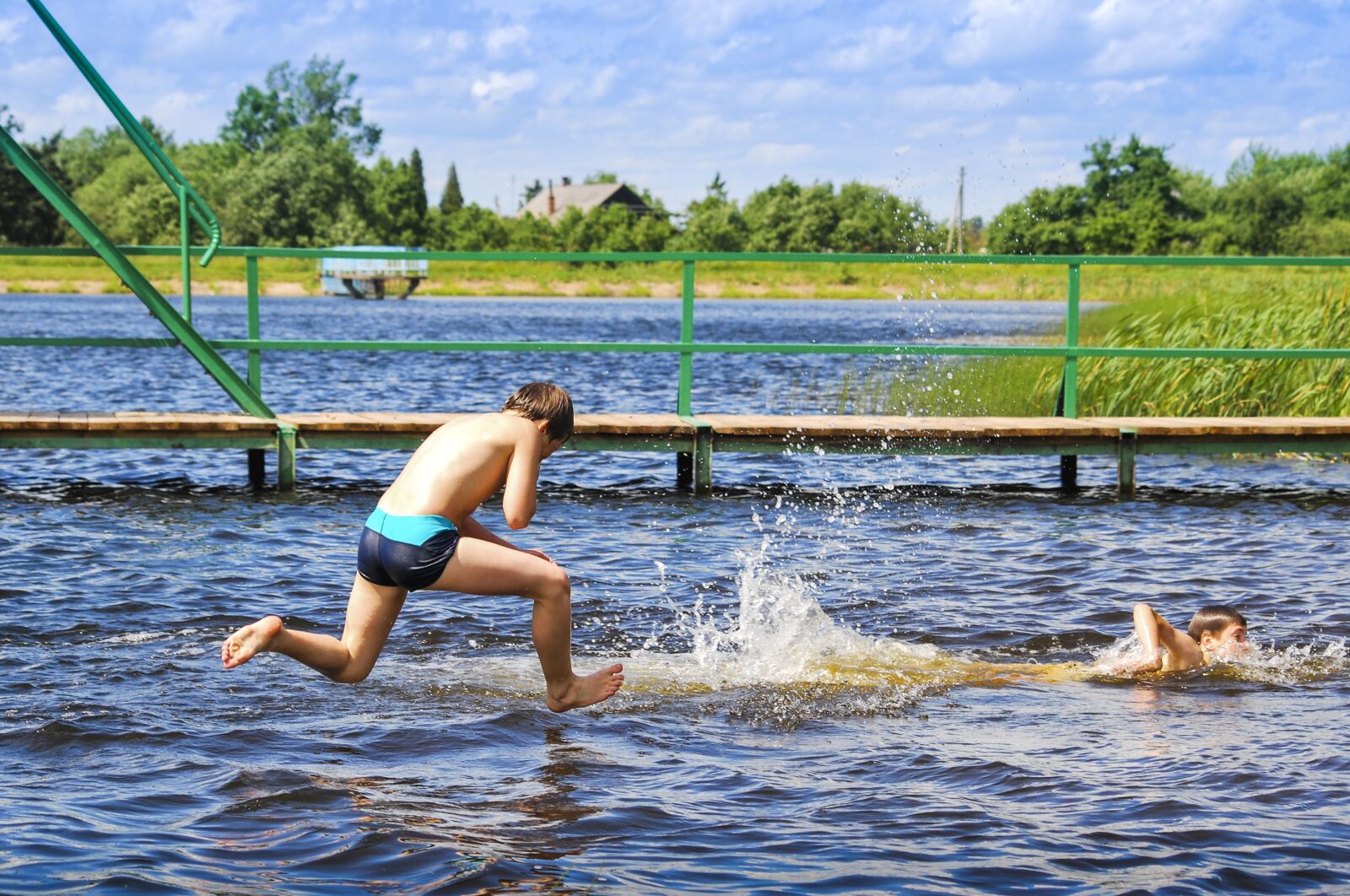 Nikon D60 sample photo. Kids, water, people photography