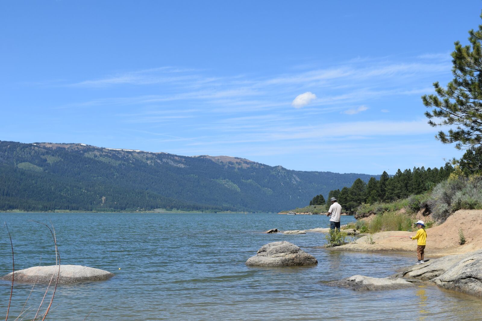 Nikon D3300 sample photo. Fishing, outdoor, family photography
