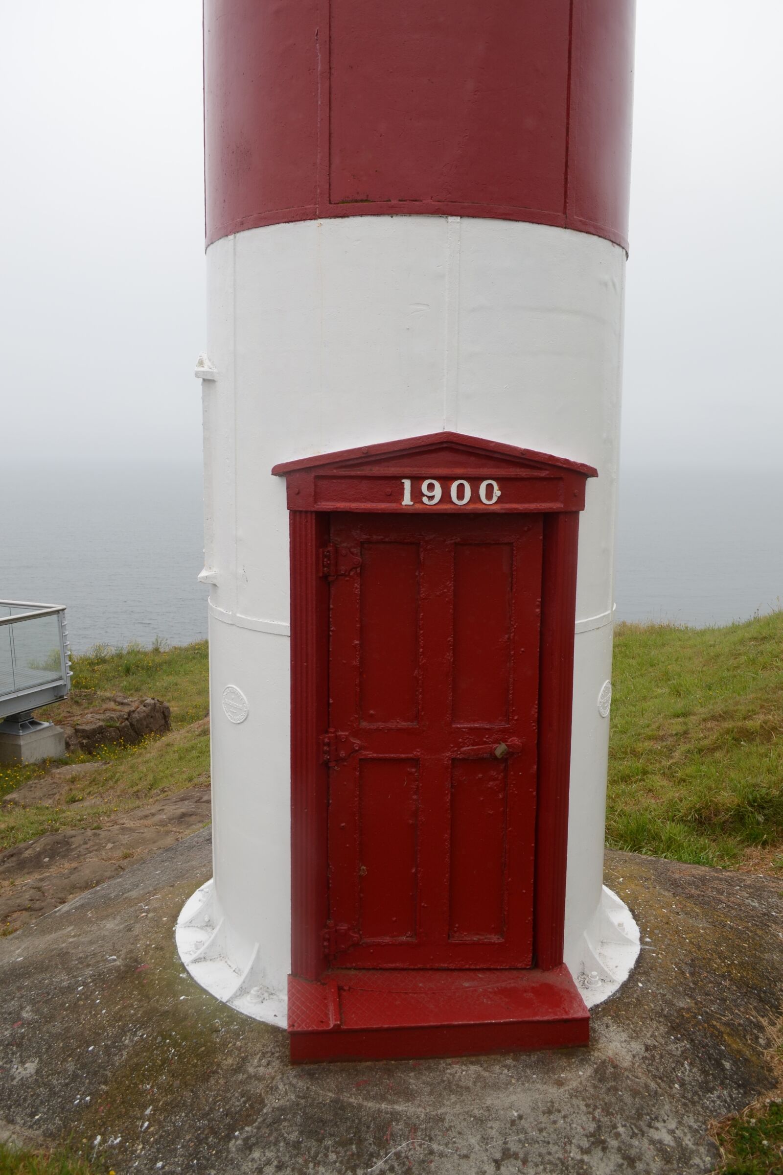 Nikon D3100 sample photo. Door, lighthouse, red photography