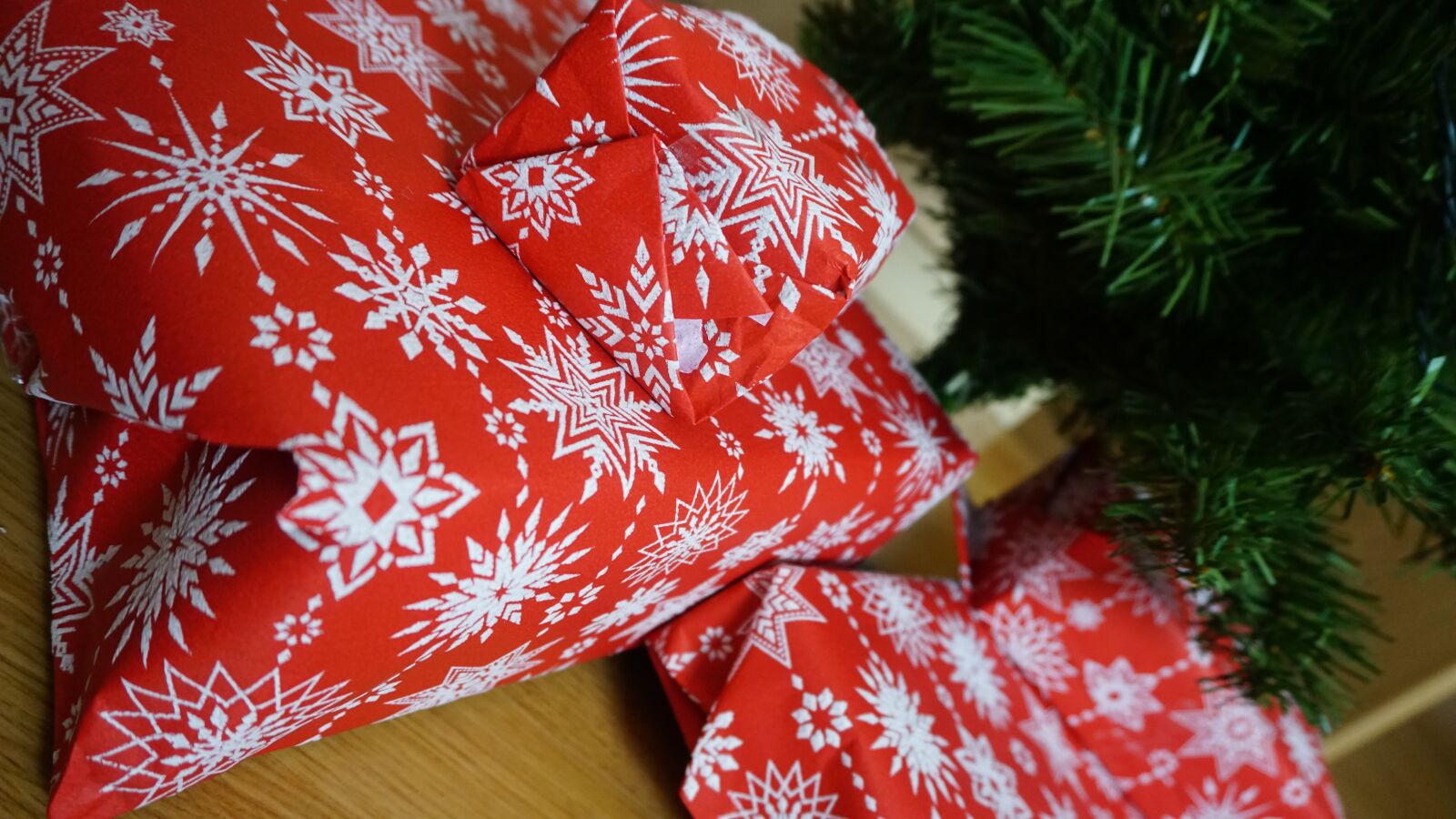 Sony a6300 sample photo. Gifts, christmas, gift photography