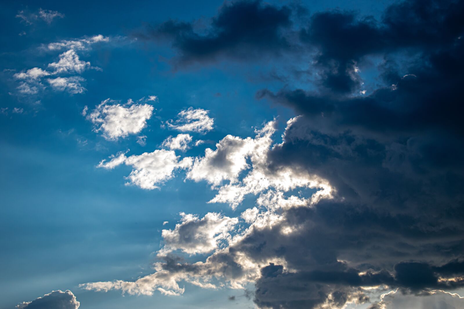 Nikon D5300 sample photo. Sky, clouds, ambience photography