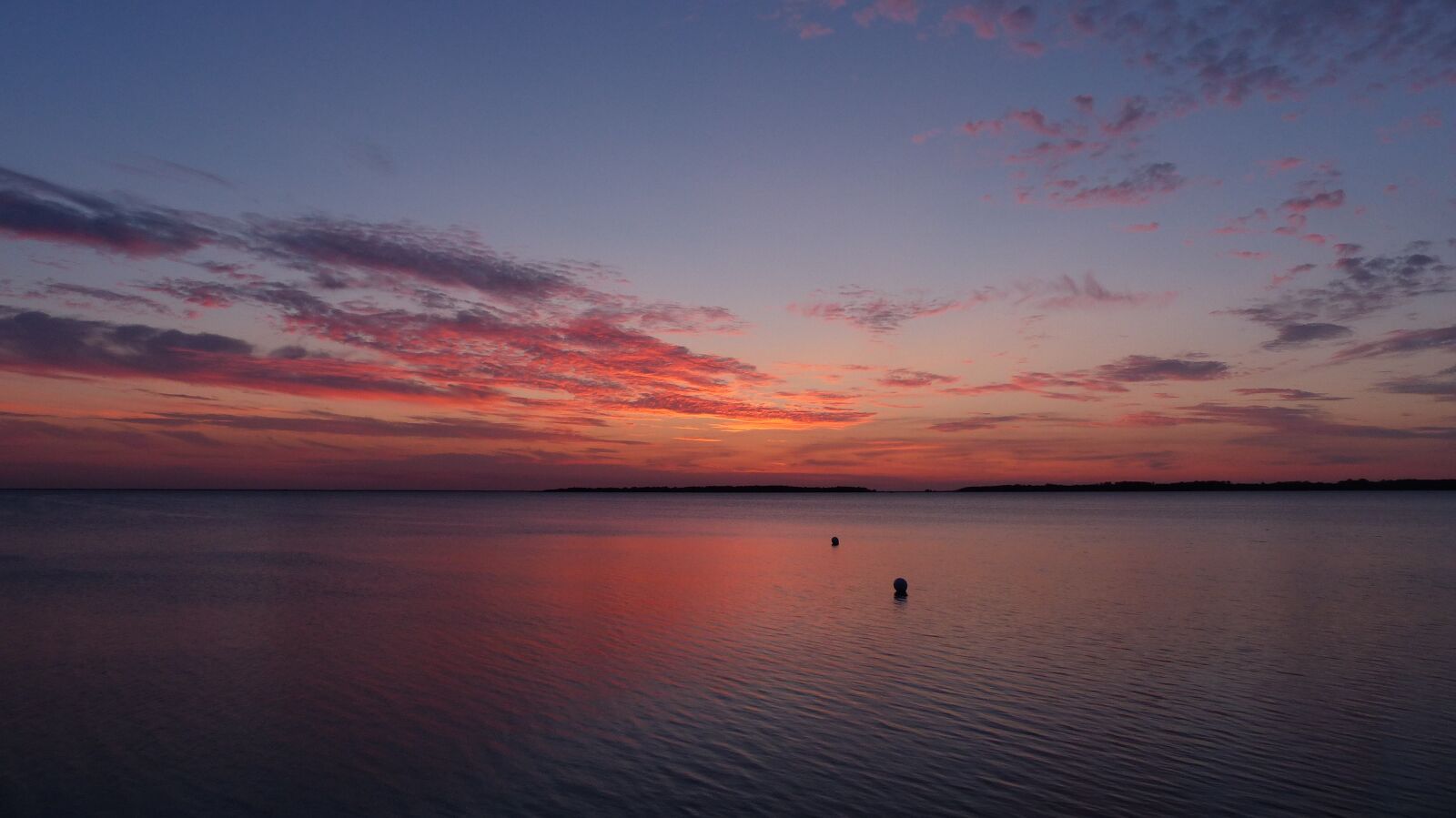 Panasonic Lumix DMC-FZ200 sample photo. Sunset, sea, sky photography