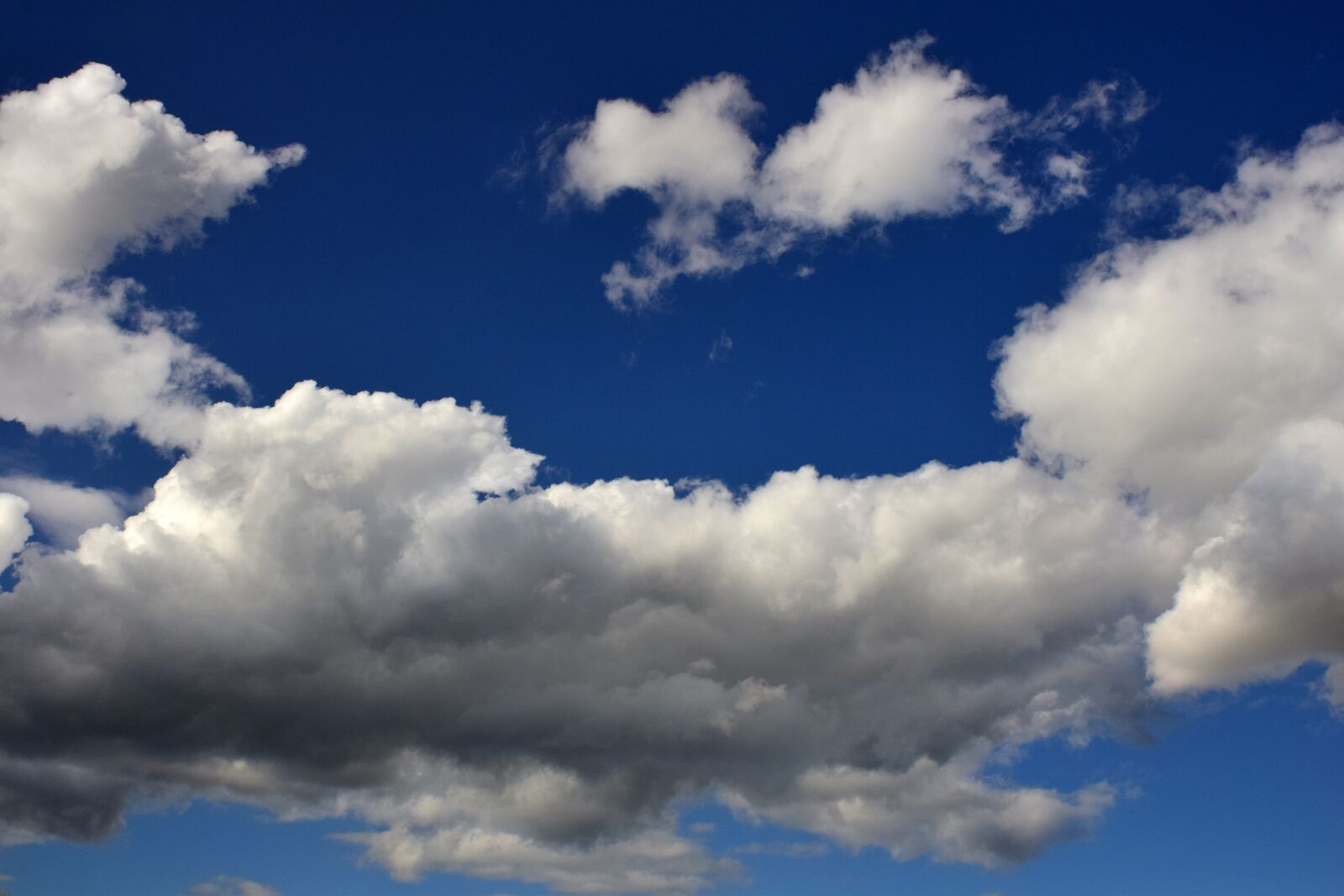Nikon D3300 sample photo. Clouds, sky, behind photography