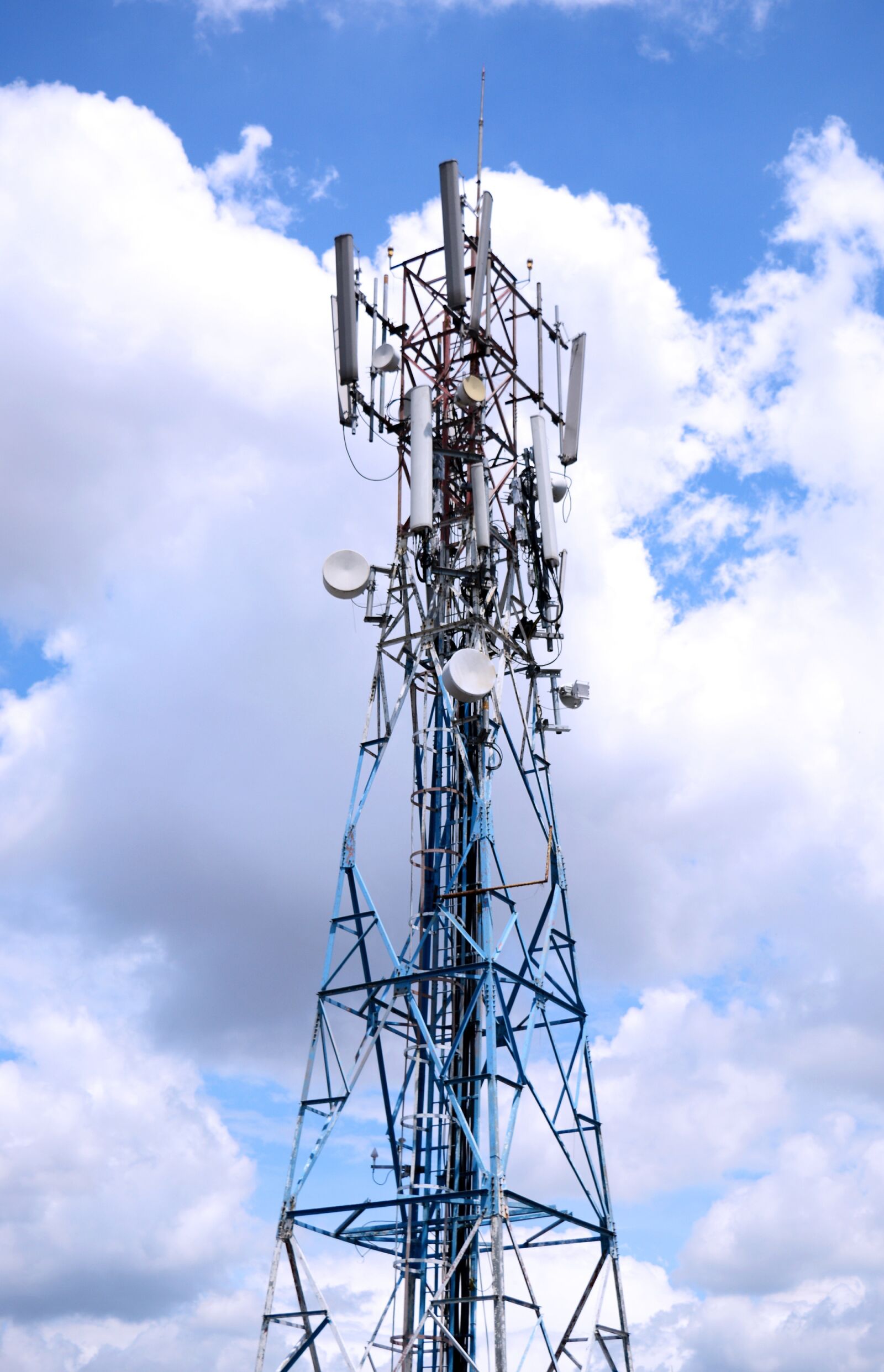 Nikon D5200 sample photo. Communication, tower, communication tower photography