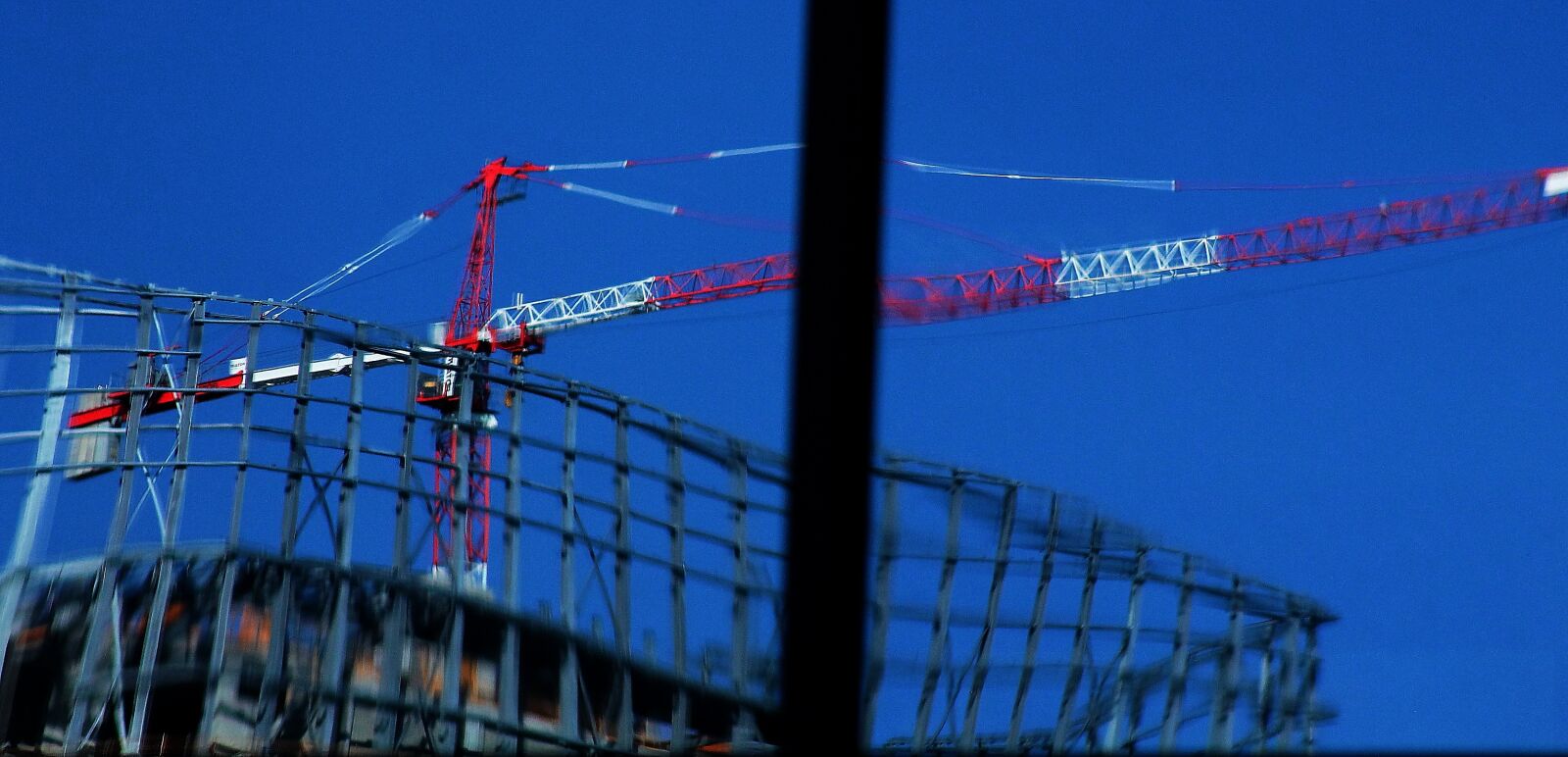 Canon EF75-300mm f/4-5.6 sample photo. Cities, buildings, architecture photography