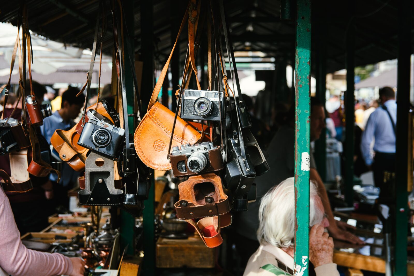 Nikon D7500 sample photo. Cameras, street vendor, flea photography