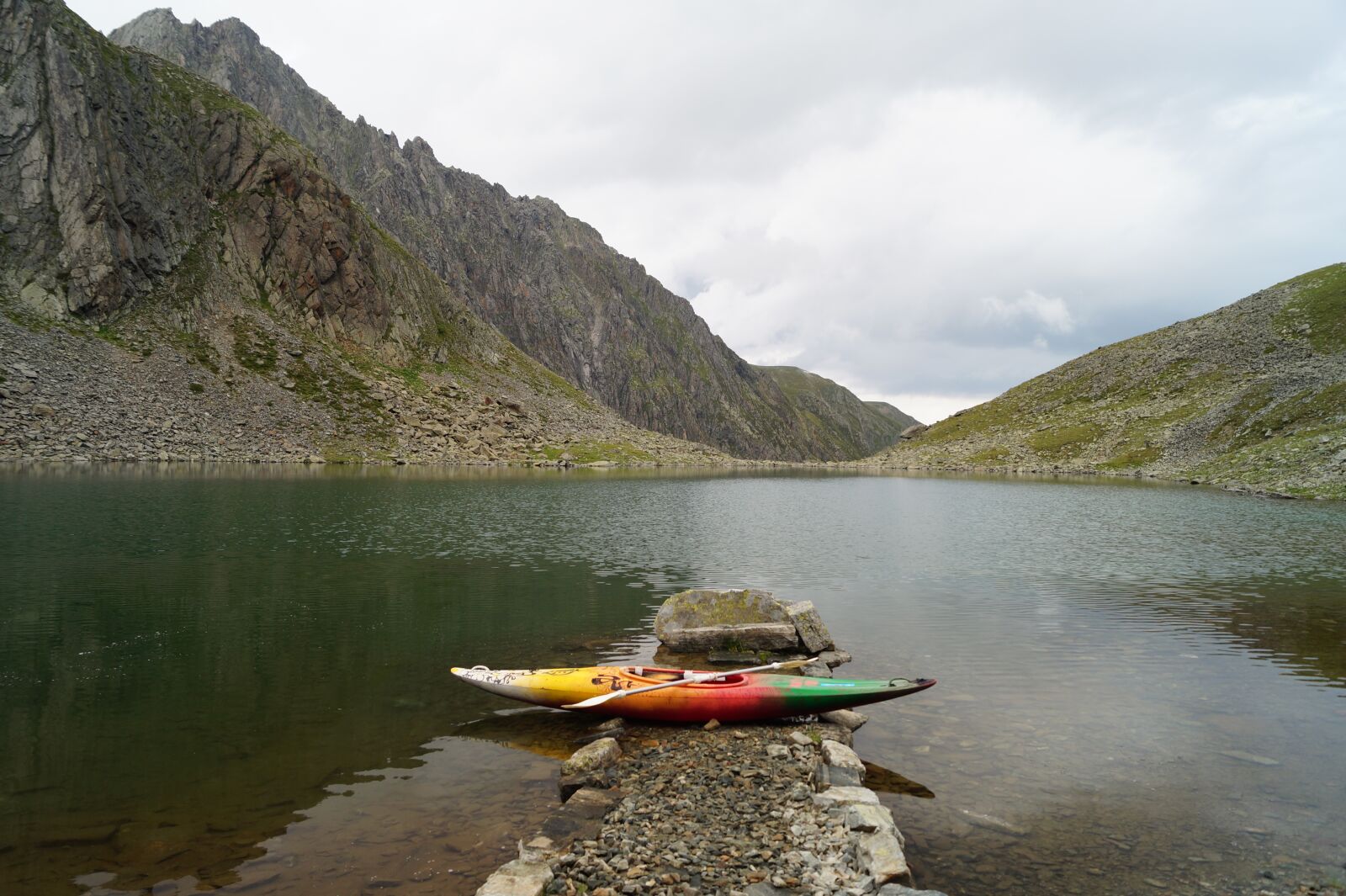 Sony DT 18-55mm F3.5-5.6 SAM II sample photo. Canoeing, kayak, paddle photography