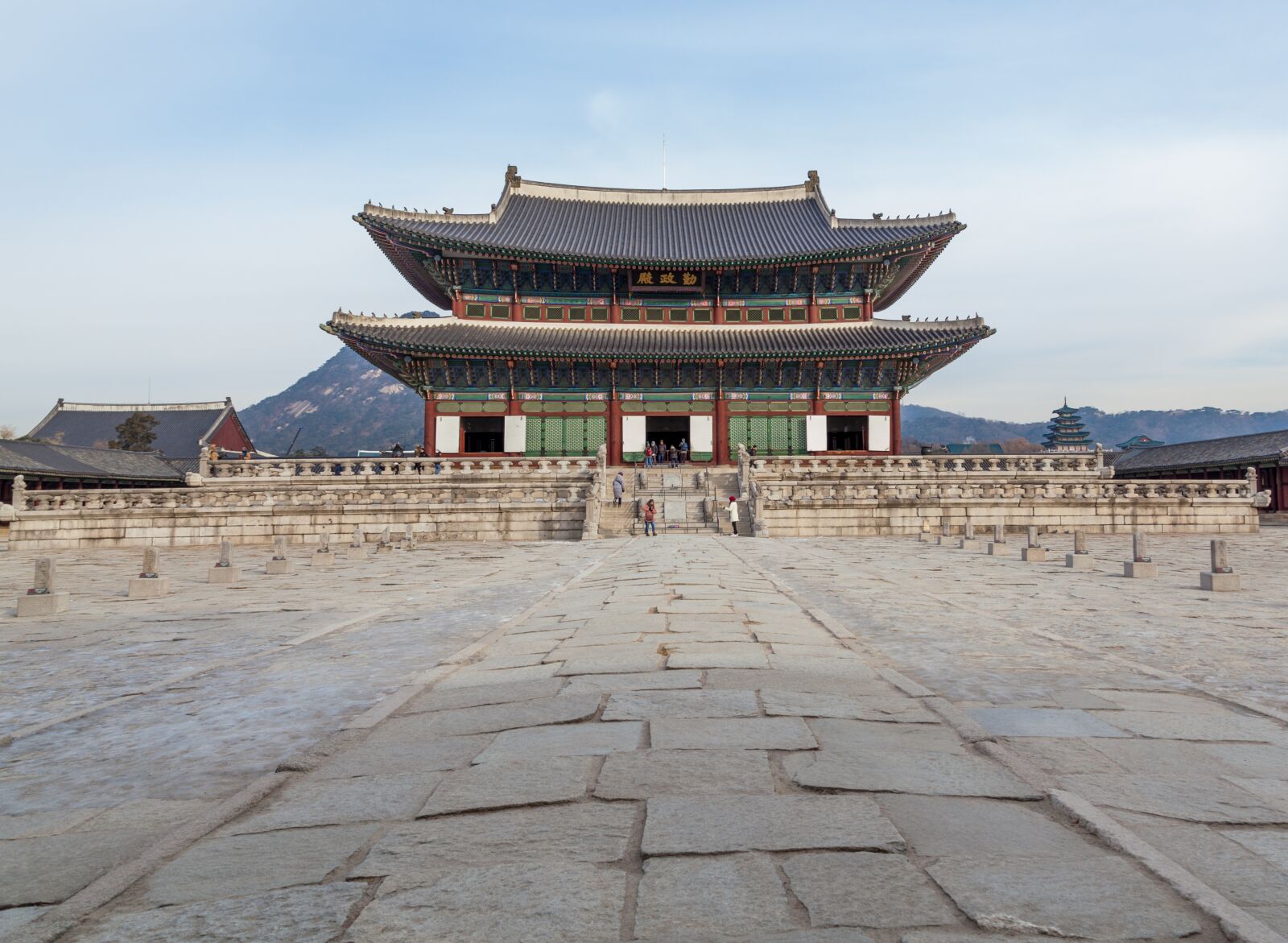 Canon EOS 5D Mark II sample photo. Palace, asia, korea photography
