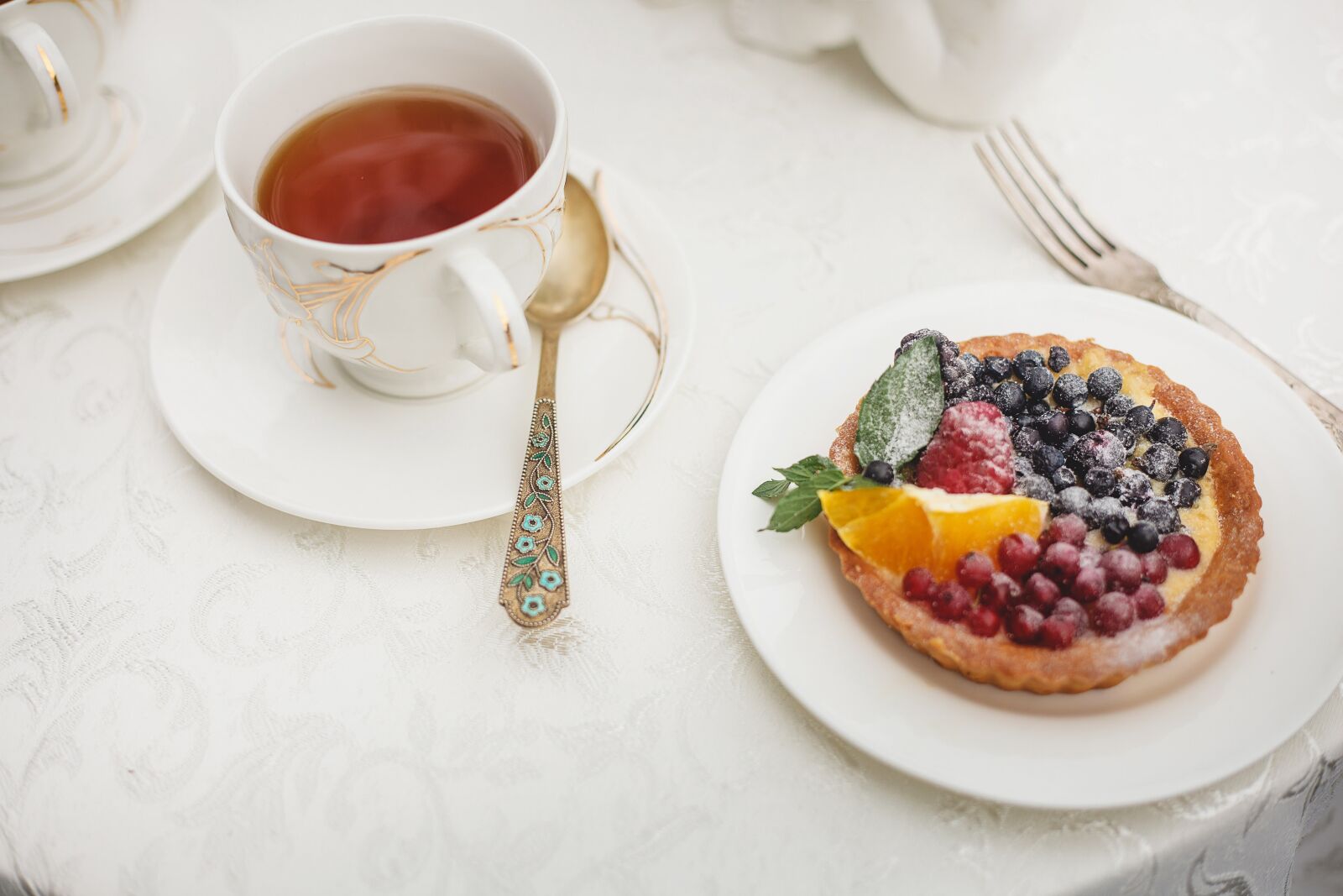 Canon EF 50mm F1.8 II sample photo. Food, breakfast, dessert photography