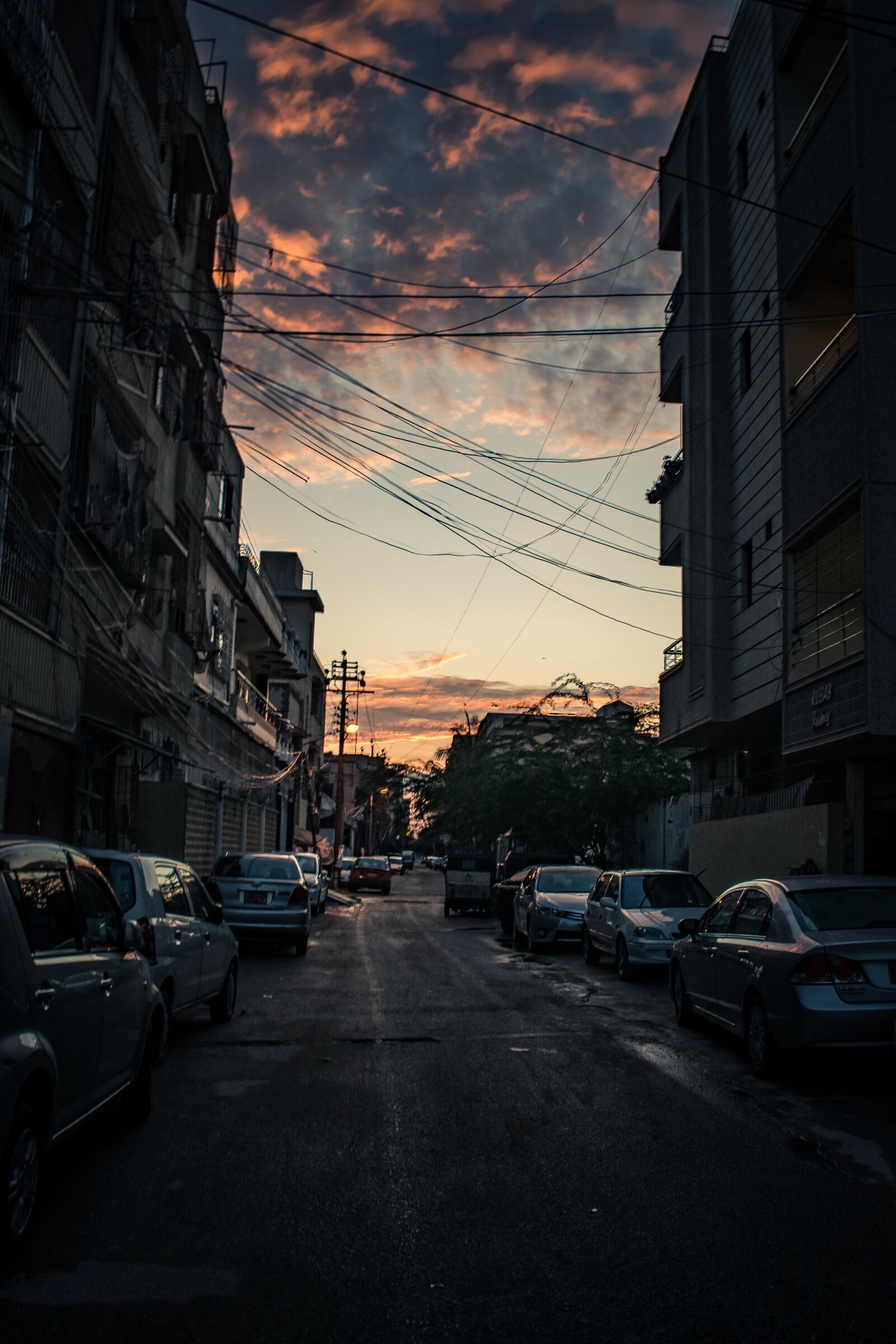 Canon EOS 700D (EOS Rebel T5i / EOS Kiss X7i) sample photo. Sunrise, dramatic, sky photography