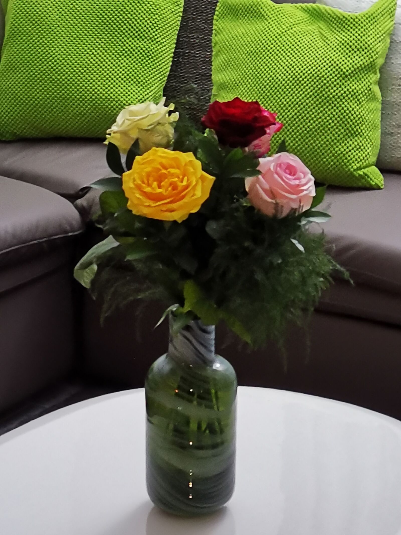 HUAWEI HMA-L29 sample photo. Deco, green, roses photography