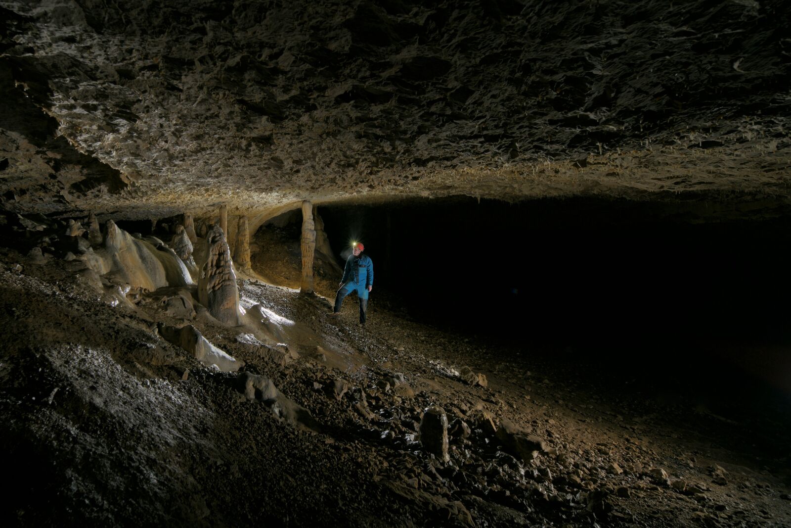 Nikon D750 sample photo. Cave, tunnel, concretions photography